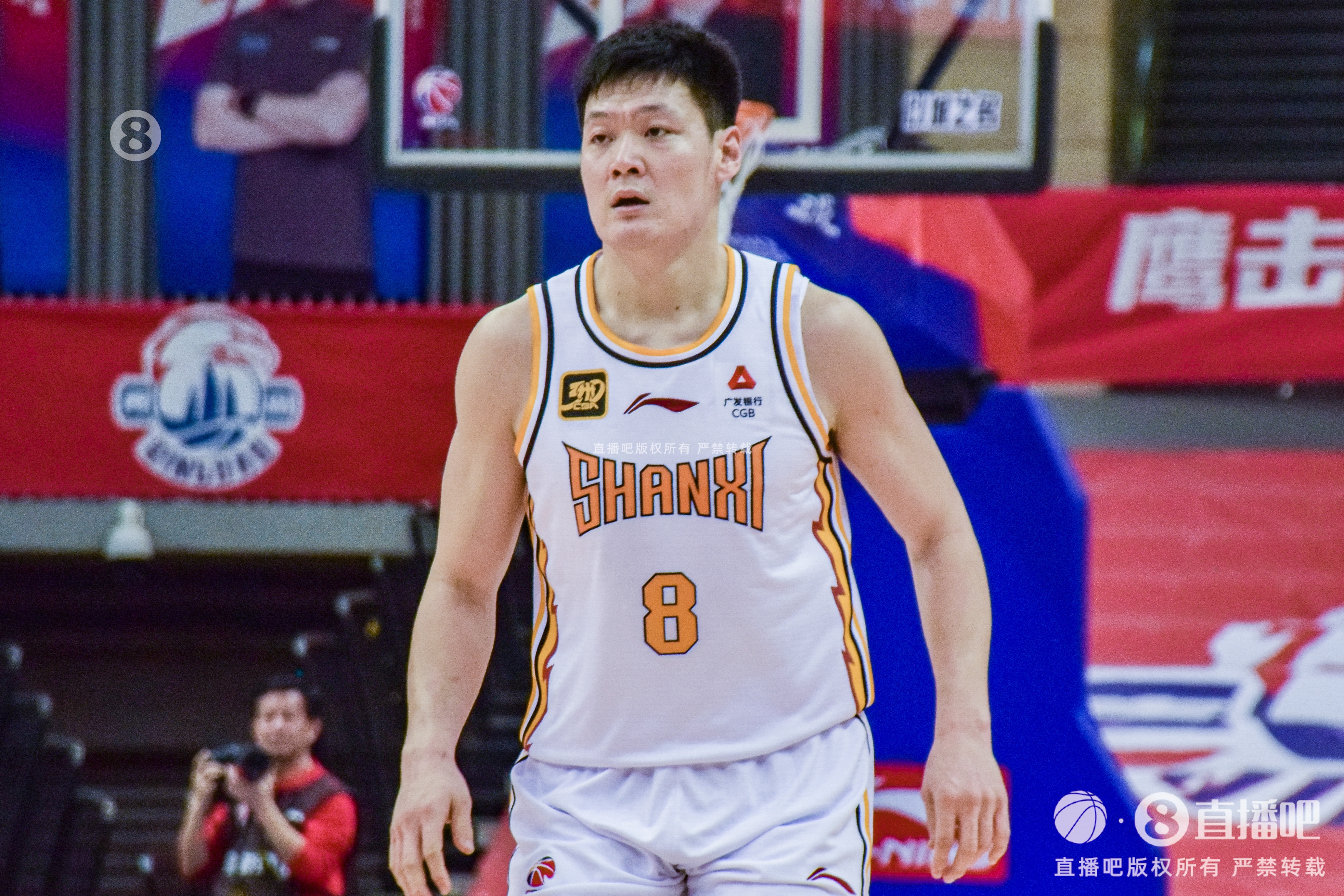 下半場沒發揮！張寧上半場5中4拿12分&下半場5中1僅拿2分