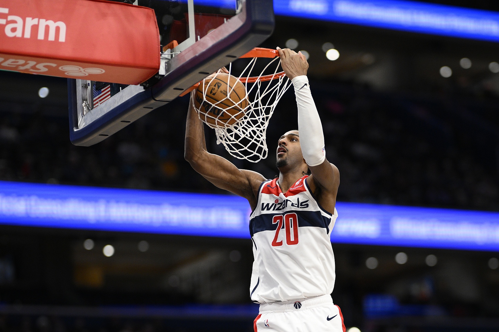 約基奇:薩爾很棒 他在NBA肯定有未來