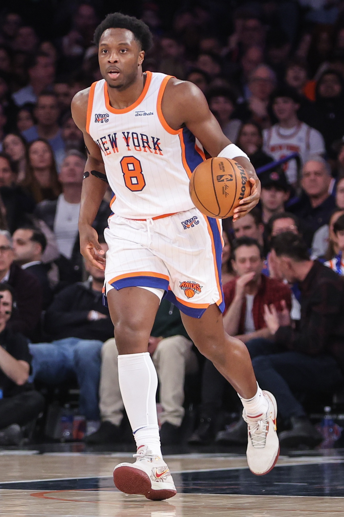 效率很高!阿努諾比24投15中砍下35+5+2斷 正負(fù)值+24