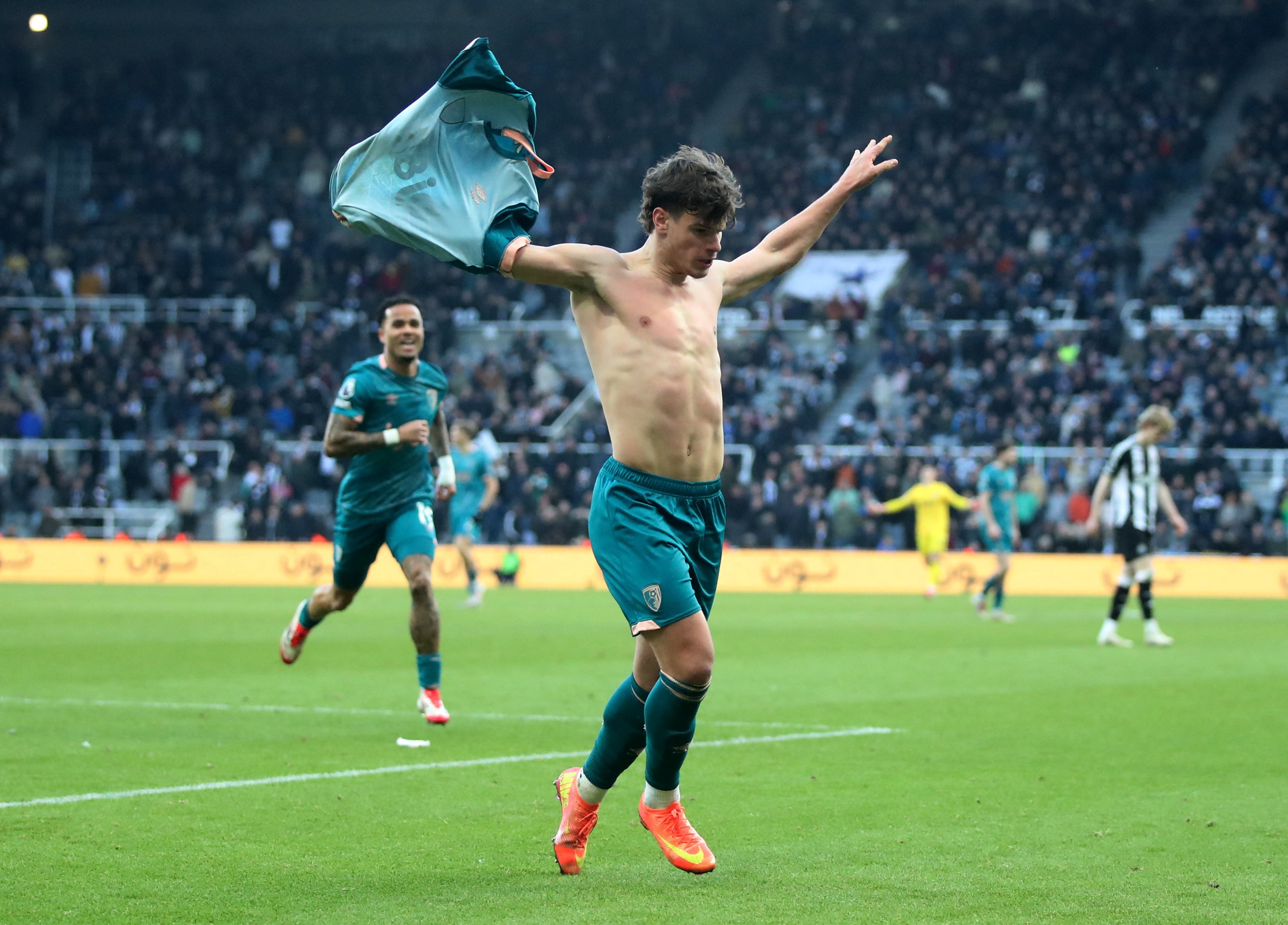 英媒:利物浦準備求購科爾克茲,關注懷森&將破紀錄引進伊薩克