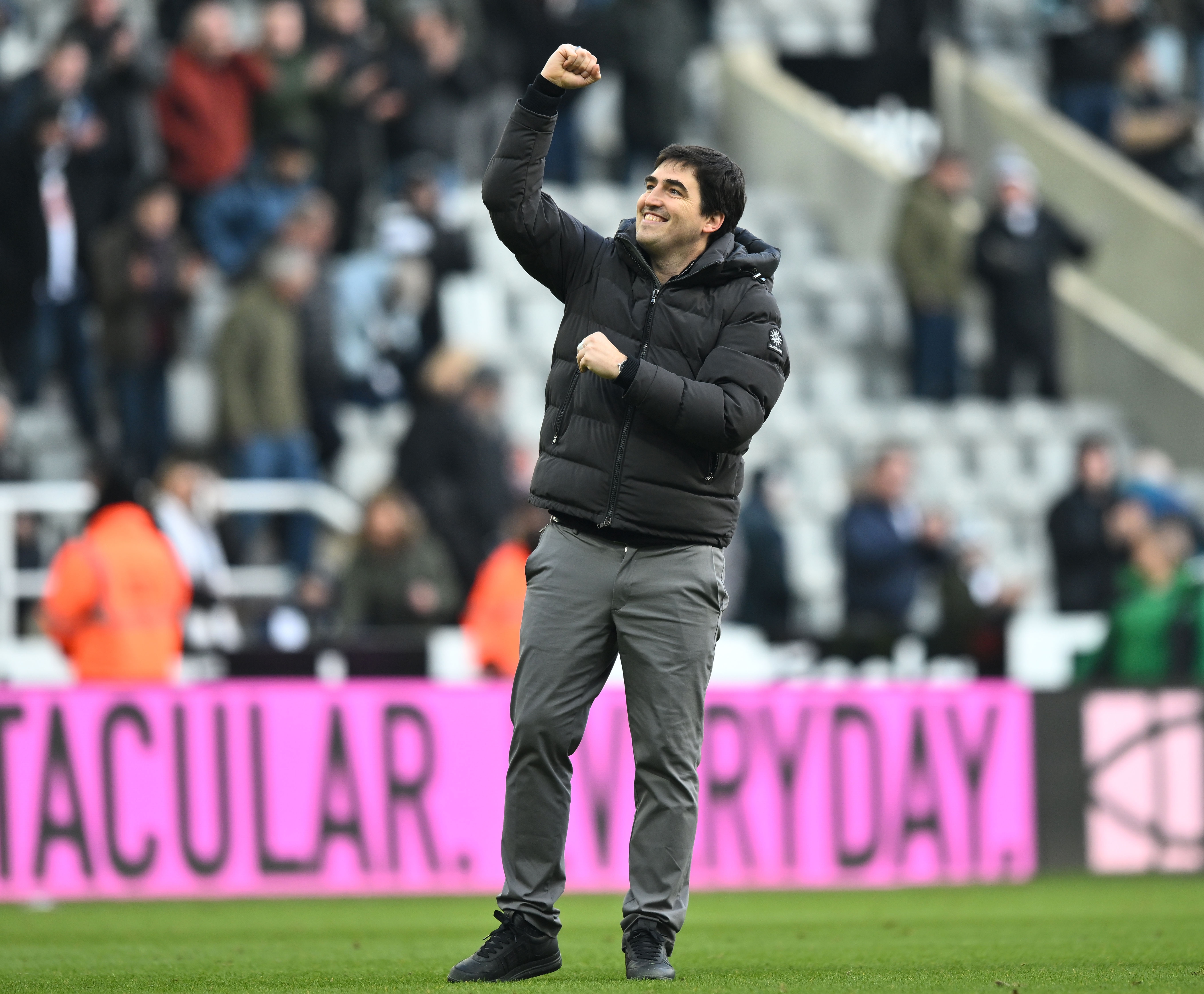 電訊報:熱刺將馬爾科-席爾瓦、伊勞拉視作新帥候選