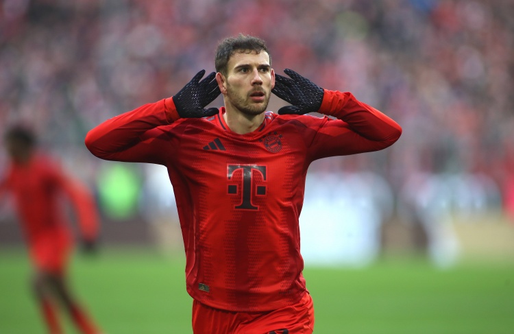 圖片報(bào):格雷茨卡遭遇背部問題、科曼腳部不適,均缺席周一訓(xùn)練