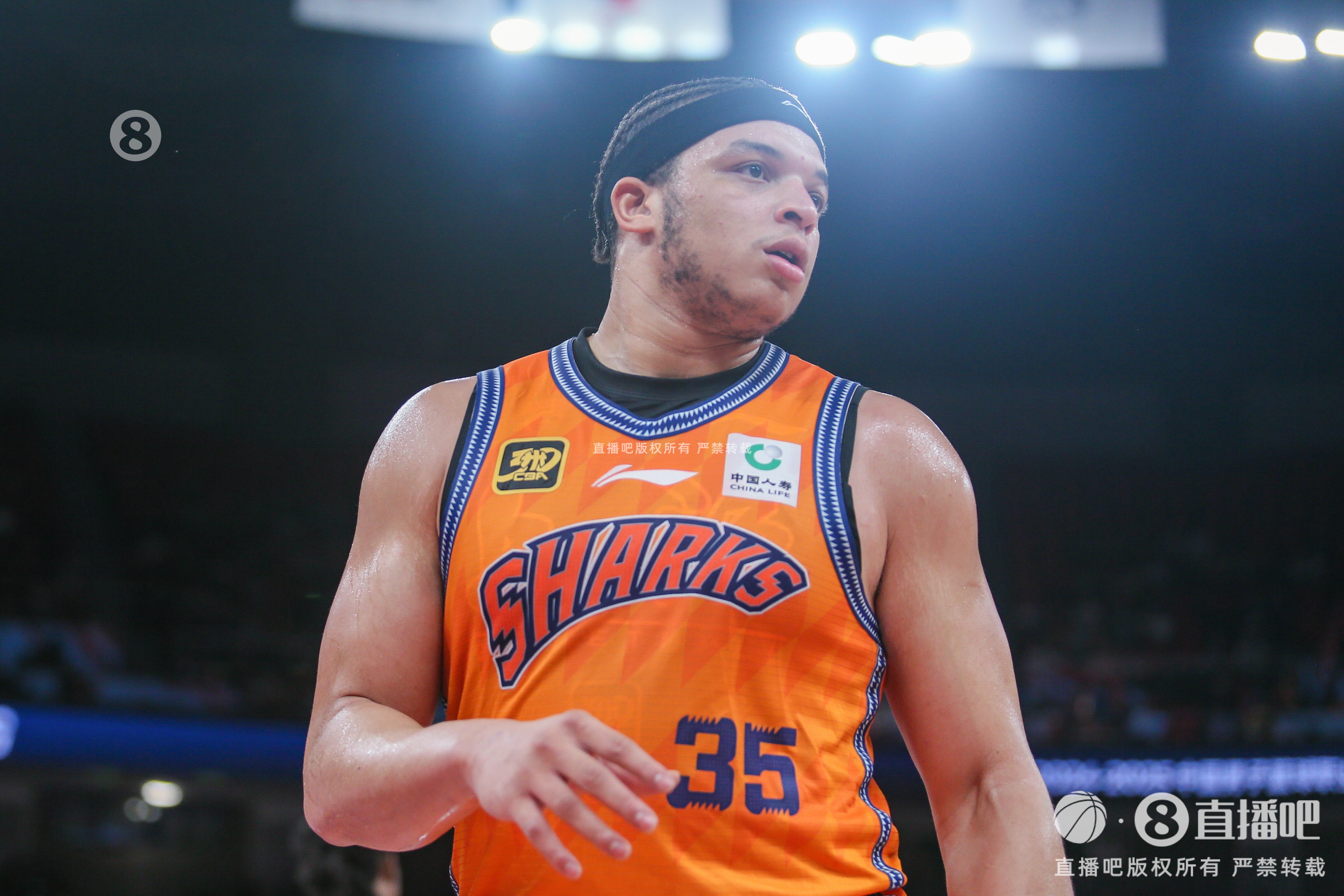 2分惜敗浙江!上海的主場14連勝遭終結