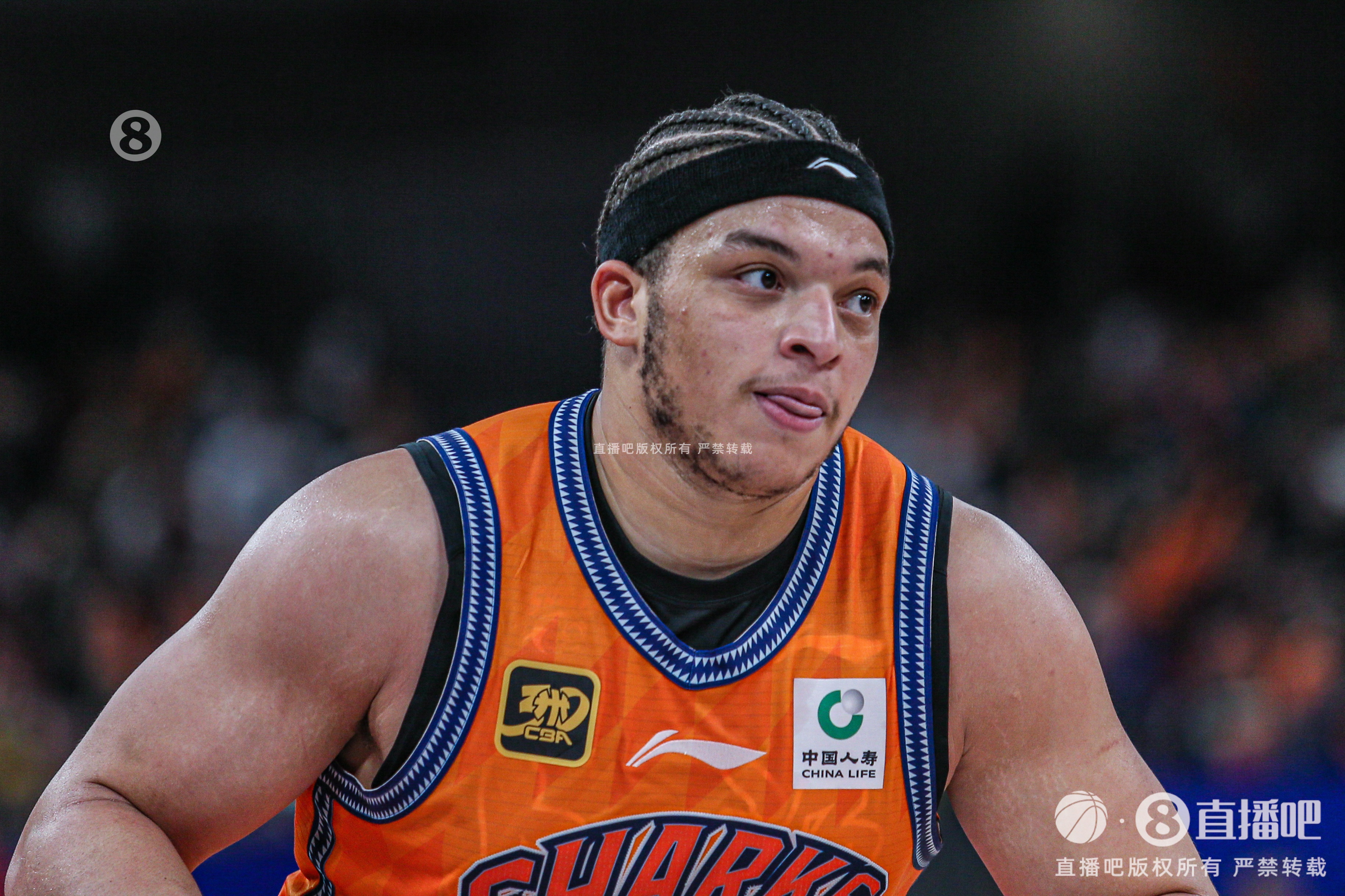 有功有過!洛夫頓26中14空砍全場最高40分12板3助 6次失誤太傷