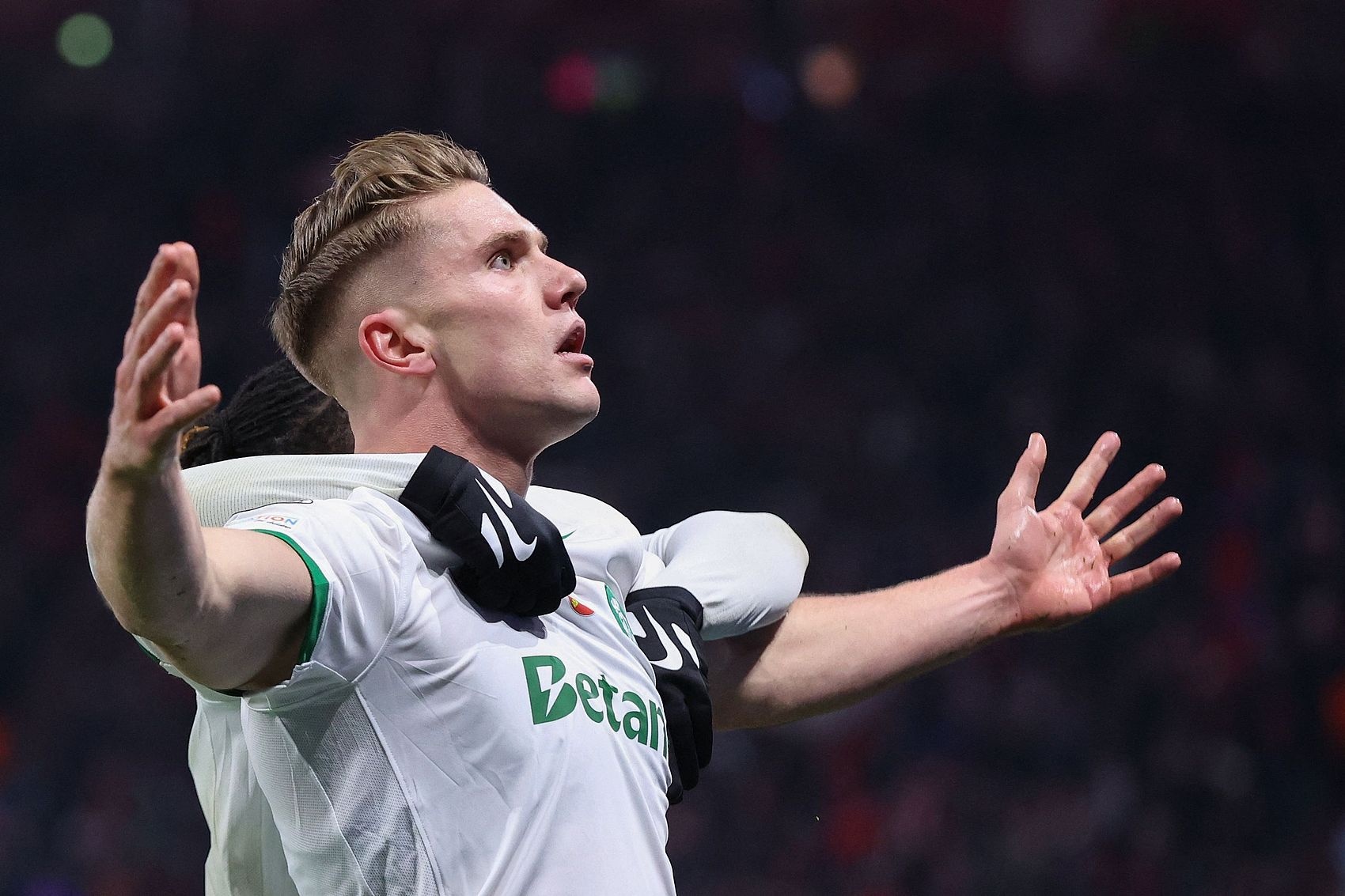 TA:阿森納對葡體中鋒約克雷斯興趣濃厚,新總監(jiān)貝爾塔非常欣賞他