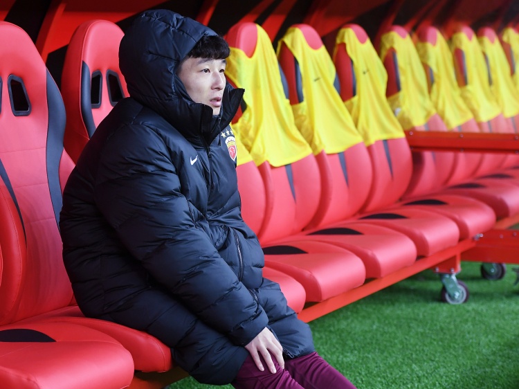 東體:武磊能進(jìn)行一些單車訓(xùn)練,現(xiàn)實(shí)目標(biāo)盡可能趕上6月世預(yù)賽