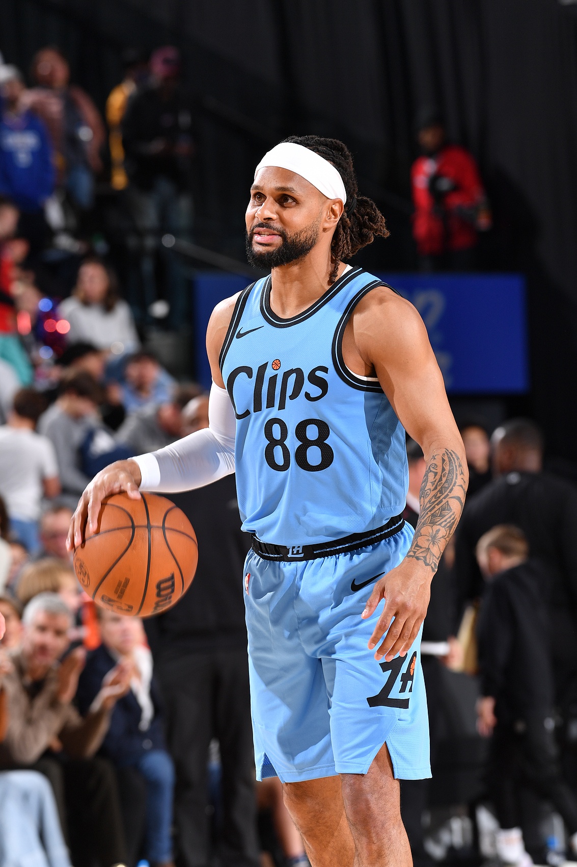 上場就是干！米爾斯垃圾時間出場7分鐘 三分4中3得替補最高14分