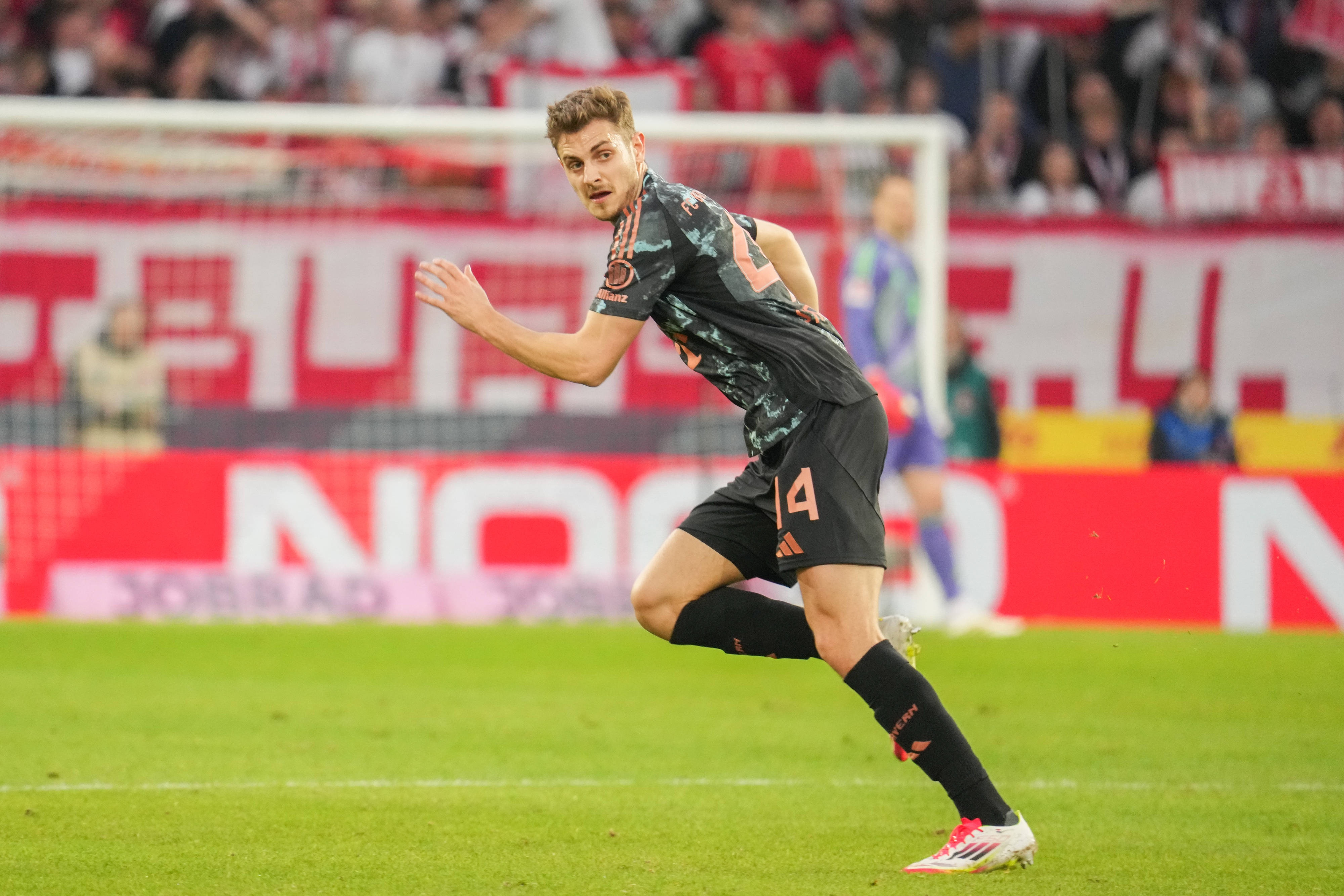 斯坦尼西奇:連續(xù)2輪出現(xiàn)2次重大失誤,運(yùn)氣好點(diǎn)我們本該多拿5分