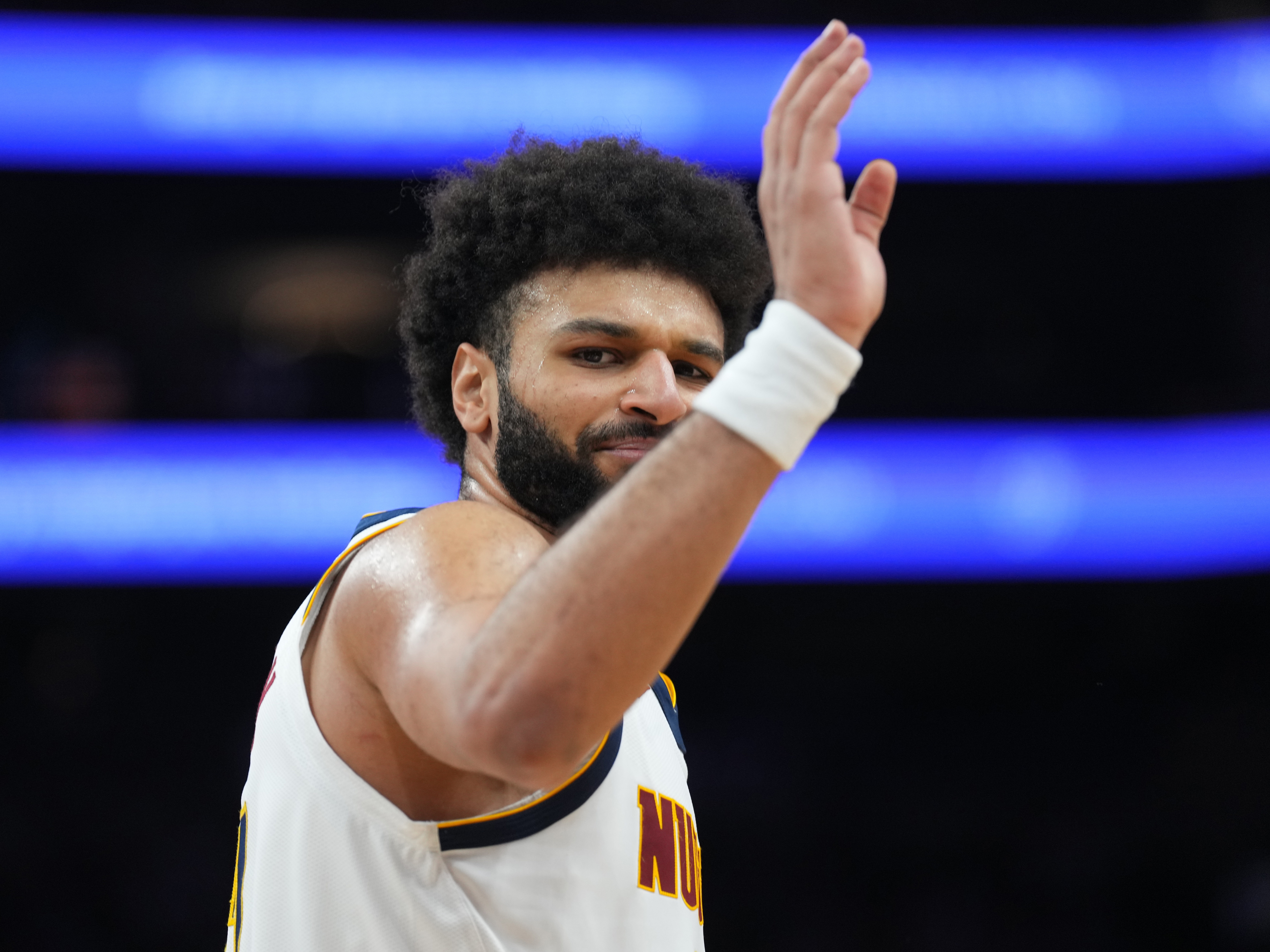 媒體人談穆雷3分:經典場景雖遲但到 打湖人最后回合可稱穆雷時刻