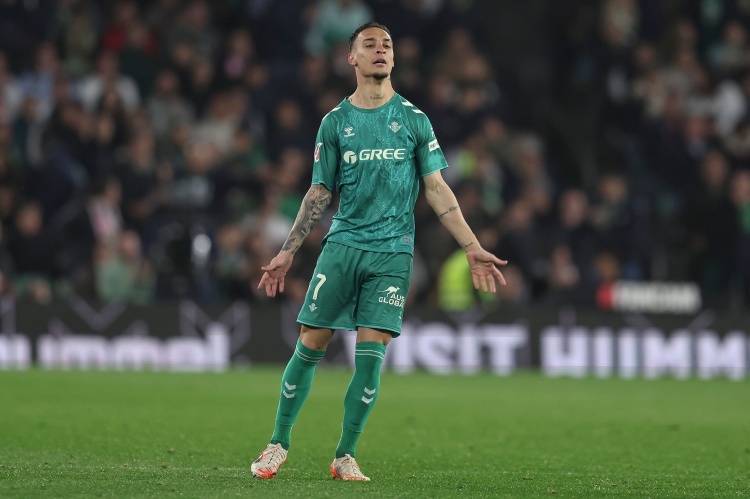 竟然沒漲？租借至貝蒂斯后貢獻(xiàn)4球4助攻，安東尼身價(jià)仍為2000萬歐