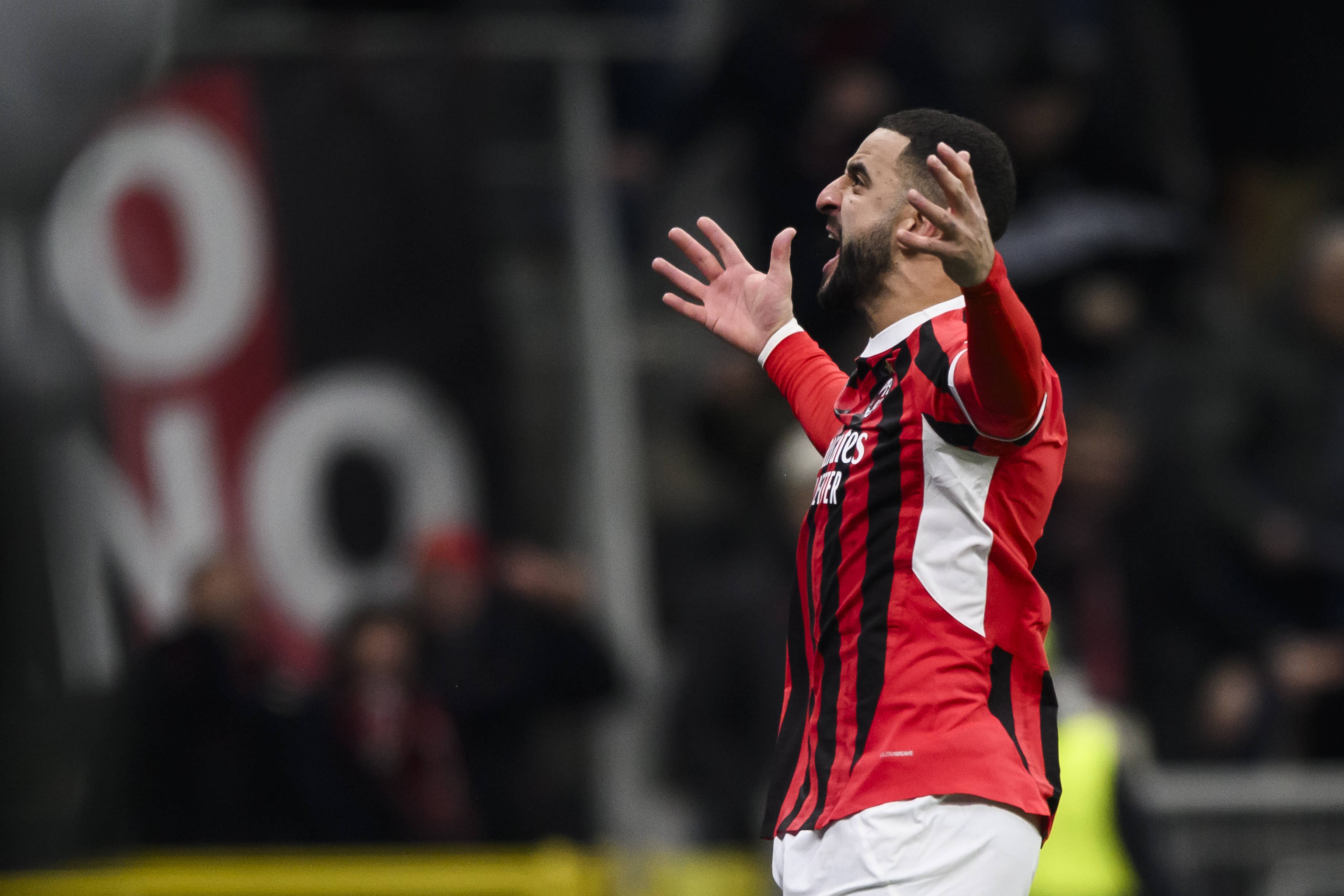 都體:米蘭&沃克雙向奔赴,紅黑軍團將向曼城尋求買斷費小折扣