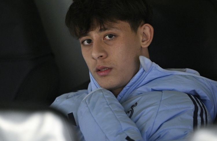 評論員:年邁的莫德里奇退休回老家種田,也仍然比居勒爾強