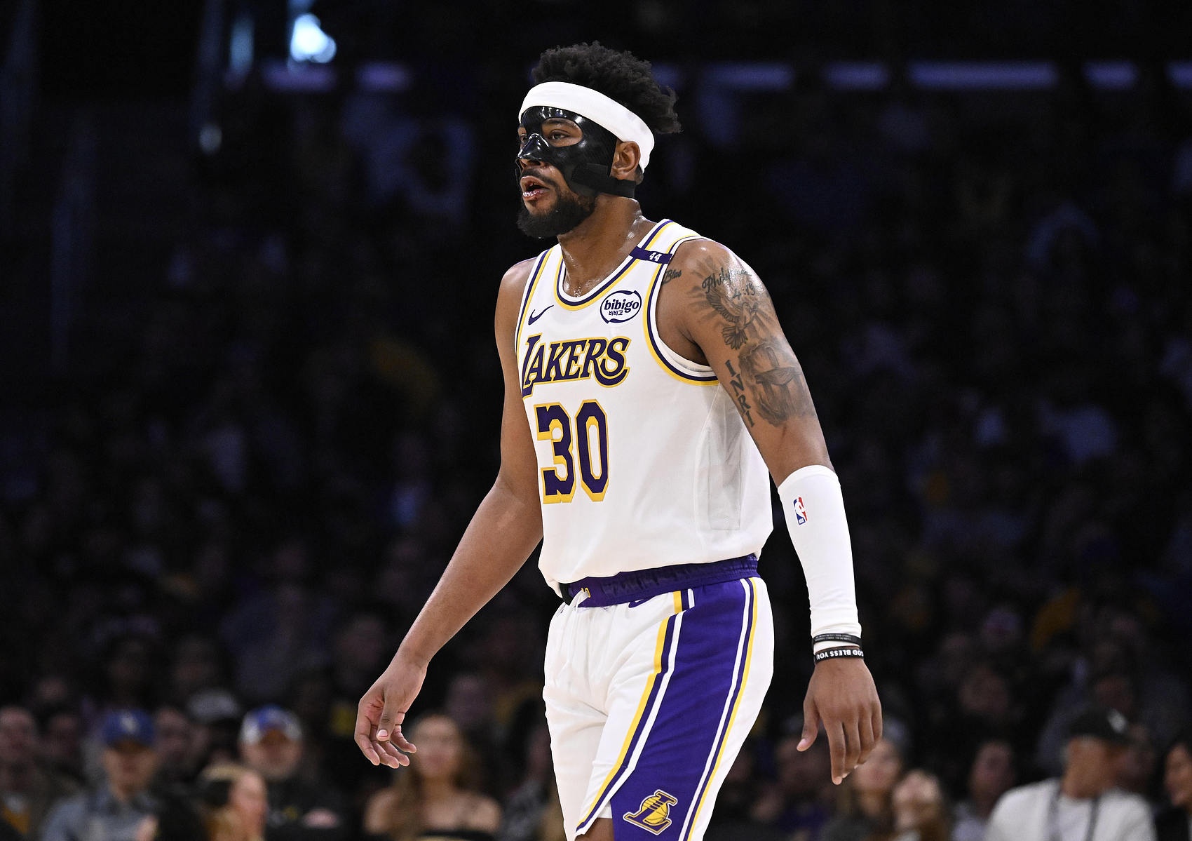 彈無虛發!古德溫上半場5投5中&三分4中4 攻下14分4板