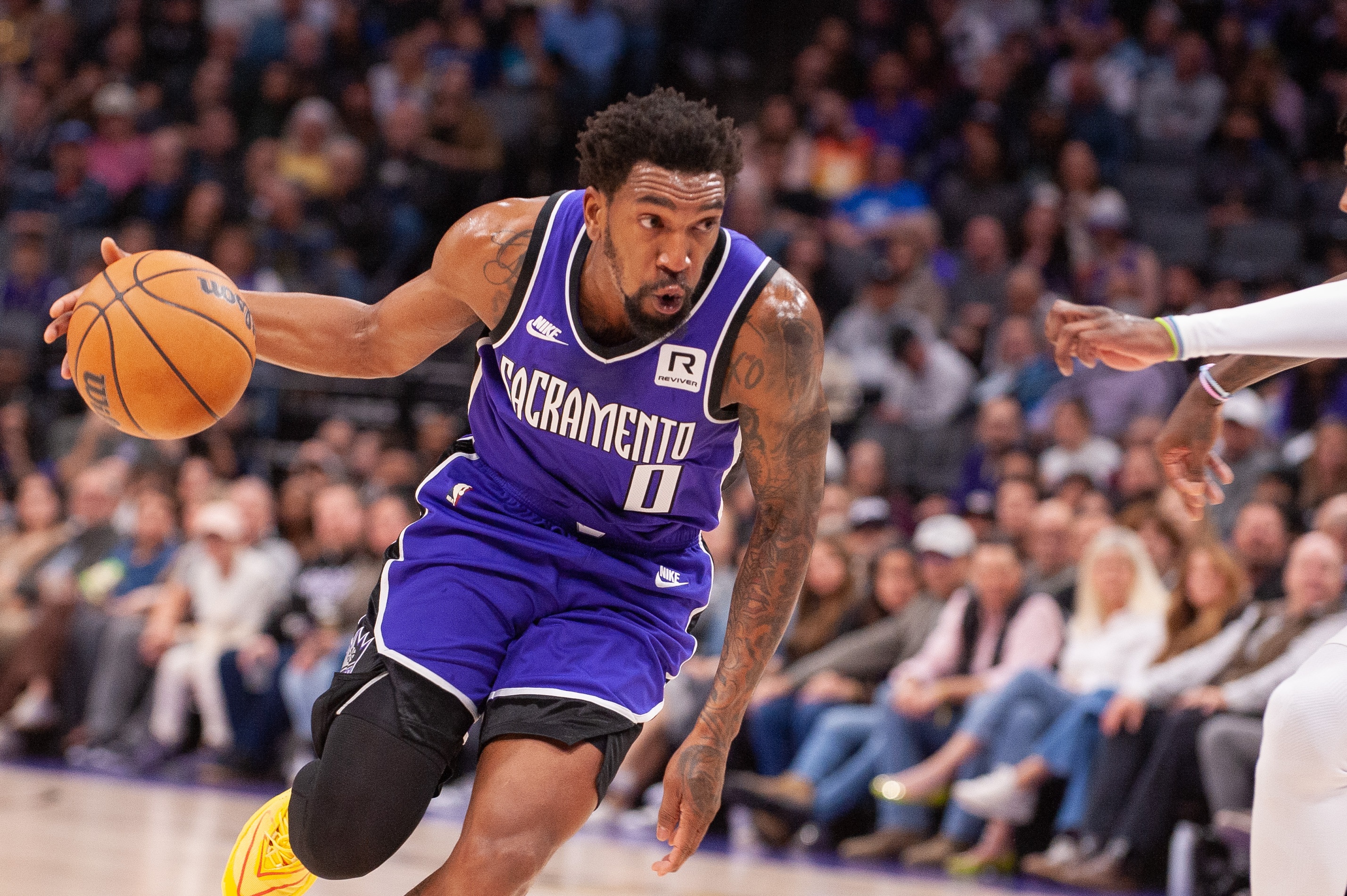 填滿數據欄!蒙克17中10&三分8中4砍下28分3板7助1斷2帽