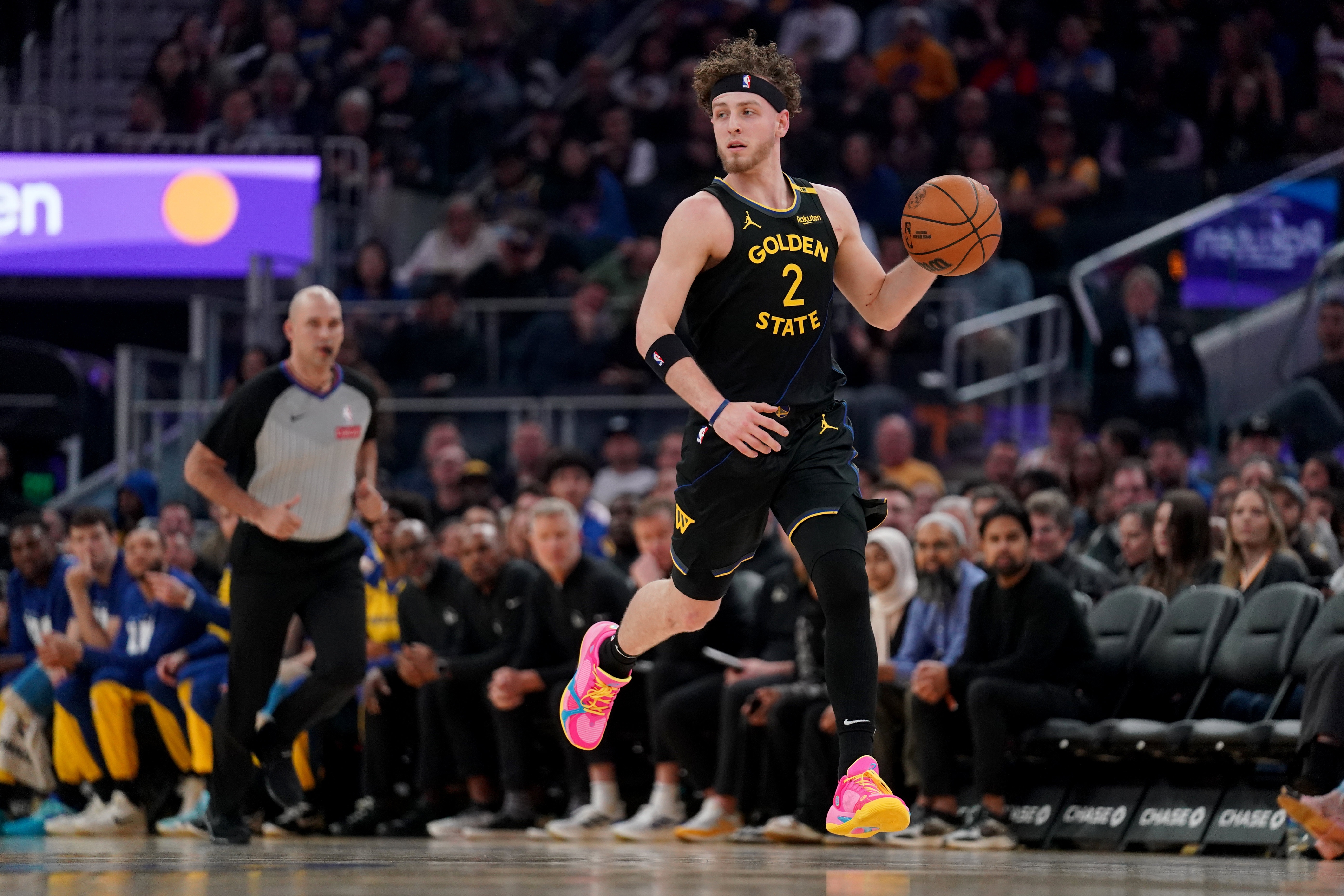 科爾:波杰能感知比賽 他充滿活力 你能看到他對(duì)我們球隊(duì)的意義