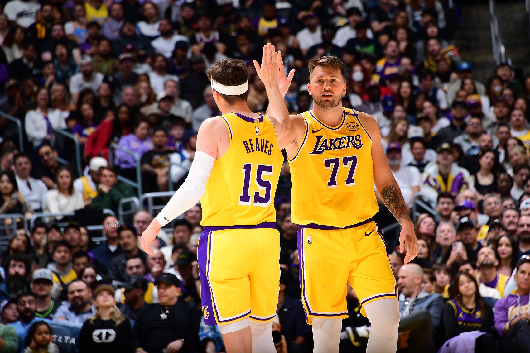 里夫斯:球場默契是真實存在的 和東契奇打球你就會獲得空位