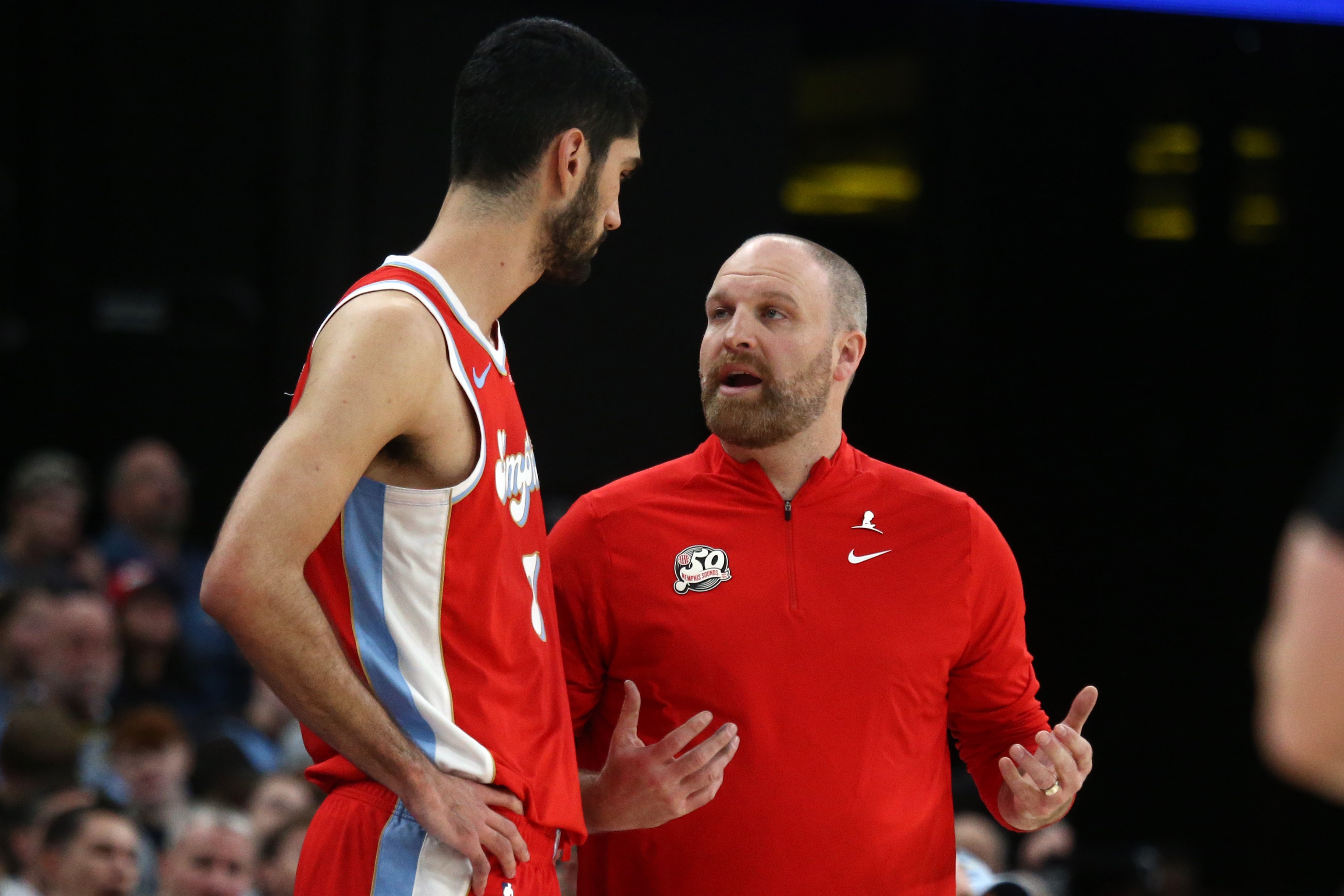 ESPN:灰熊之前換了詹金斯身邊大部分助教 新助教改了球隊打法