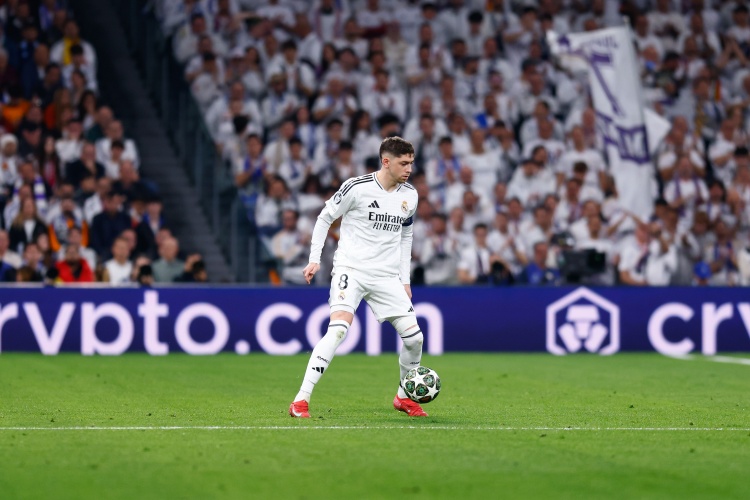 皇馬官方:巴爾韋德參加部分合練,塞巴略斯、巴列霍繼續(xù)康復(fù)訓(xùn)練