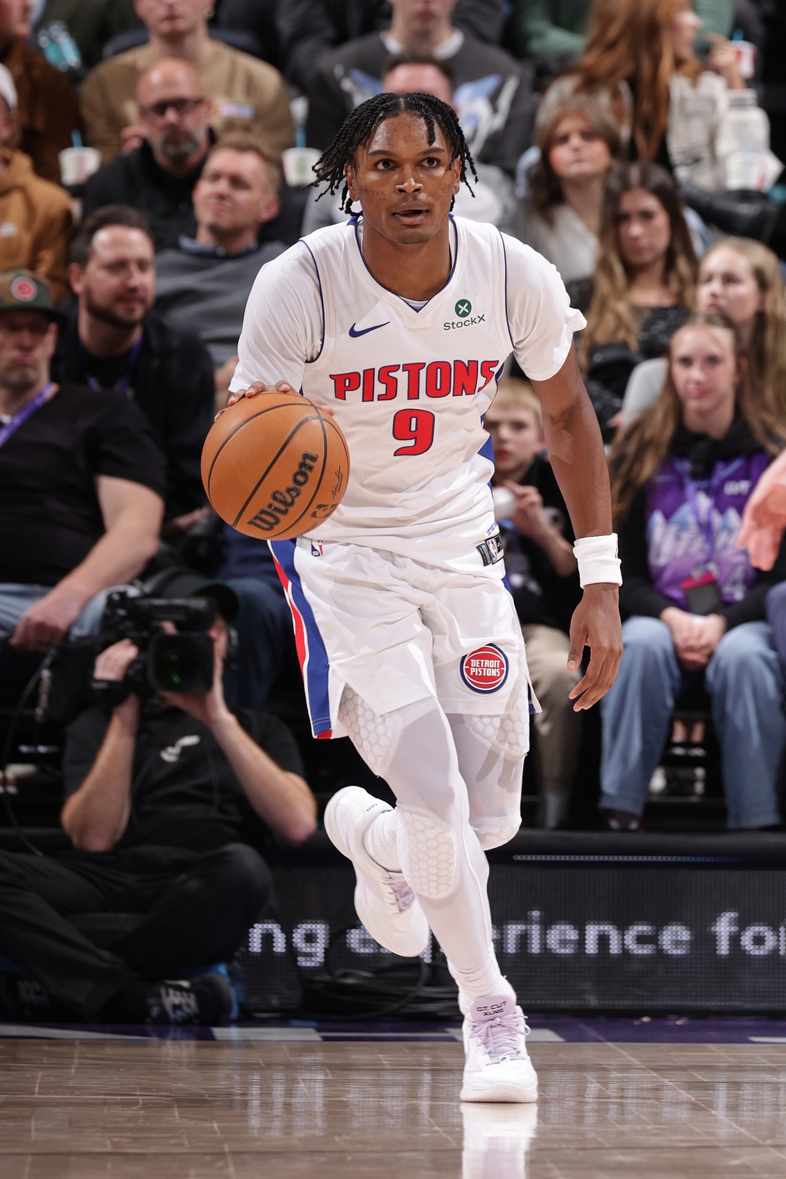 活力滿滿!奧薩爾沖擊內線&捍衛禁飛區 全場得18分10板2助2斷4帽