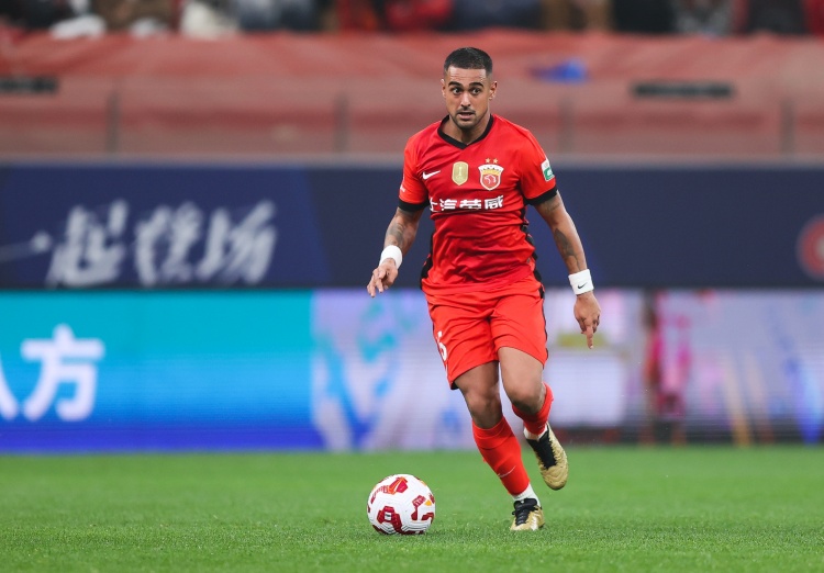 萊昂納多破門,海港是本賽季亞冠首支在橫濱主場取得進球的球隊