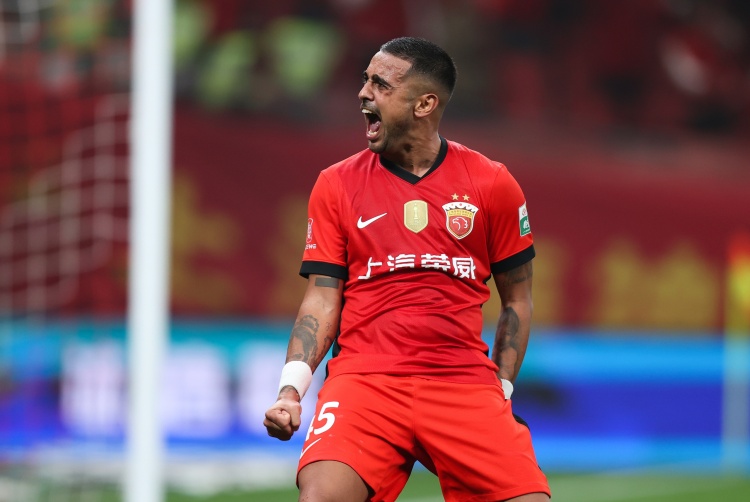 僅次拉菲尼亞、維尼修斯,萊昂納多在巴西球員進球效率榜排第三