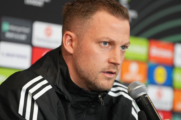 哥本哈根主帥:當(dāng)你需要在斯坦福橋2球優(yōu)勢獲勝時(shí),你需要小奇跡