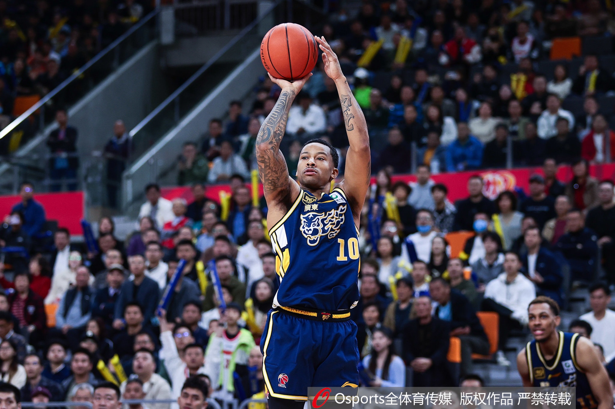 廣東VS四川大名單:廣東三外援領(lǐng)銜 四川薩姆納缺戰(zhàn)