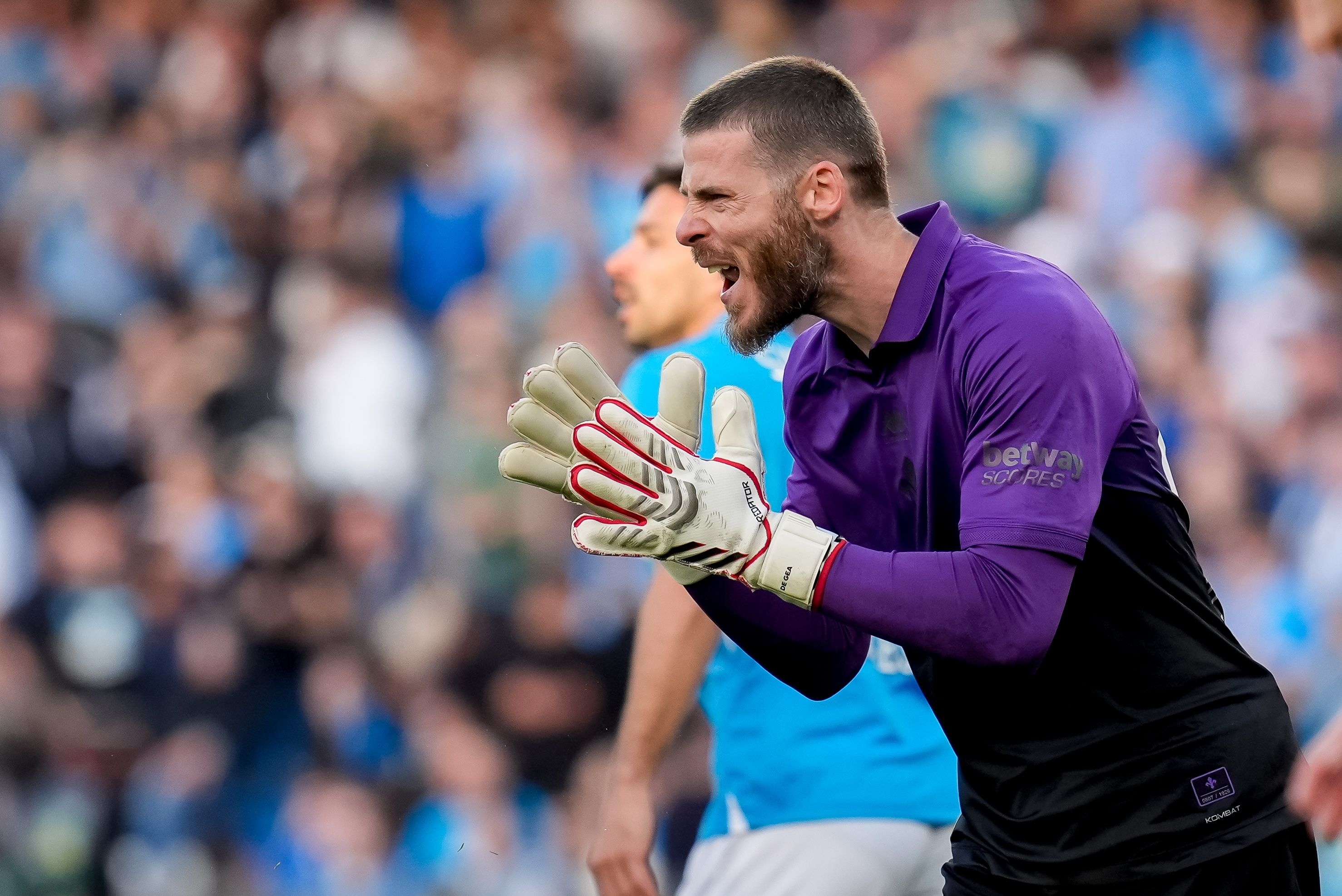 德赫亞:我很高興能加盟佛羅倫薩,現(xiàn)在我已經(jīng)適應(yīng)了意甲的節(jié)奏