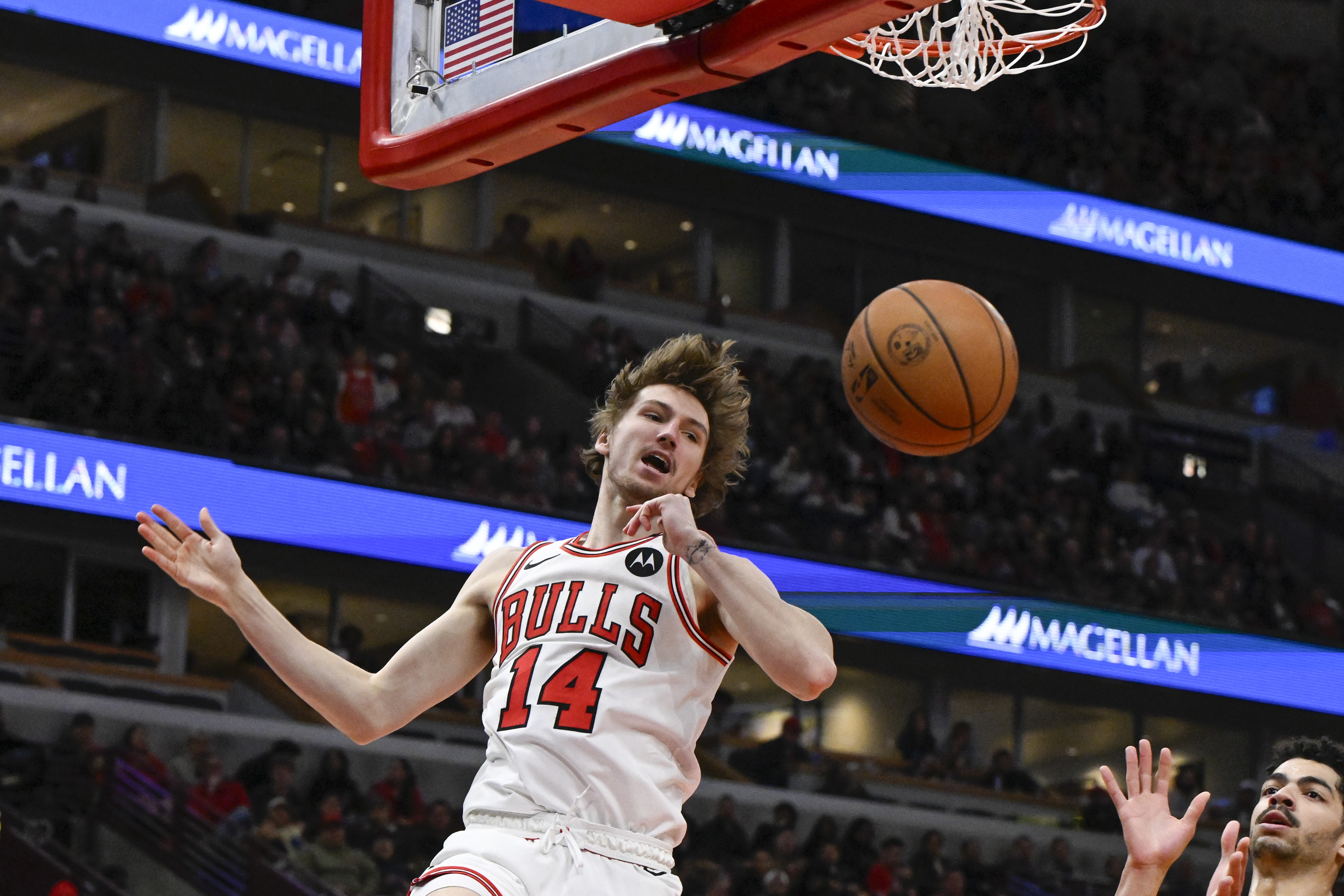 布澤利斯:我知道自己會成為非常優(yōu)秀的球員 盡全力提升自己