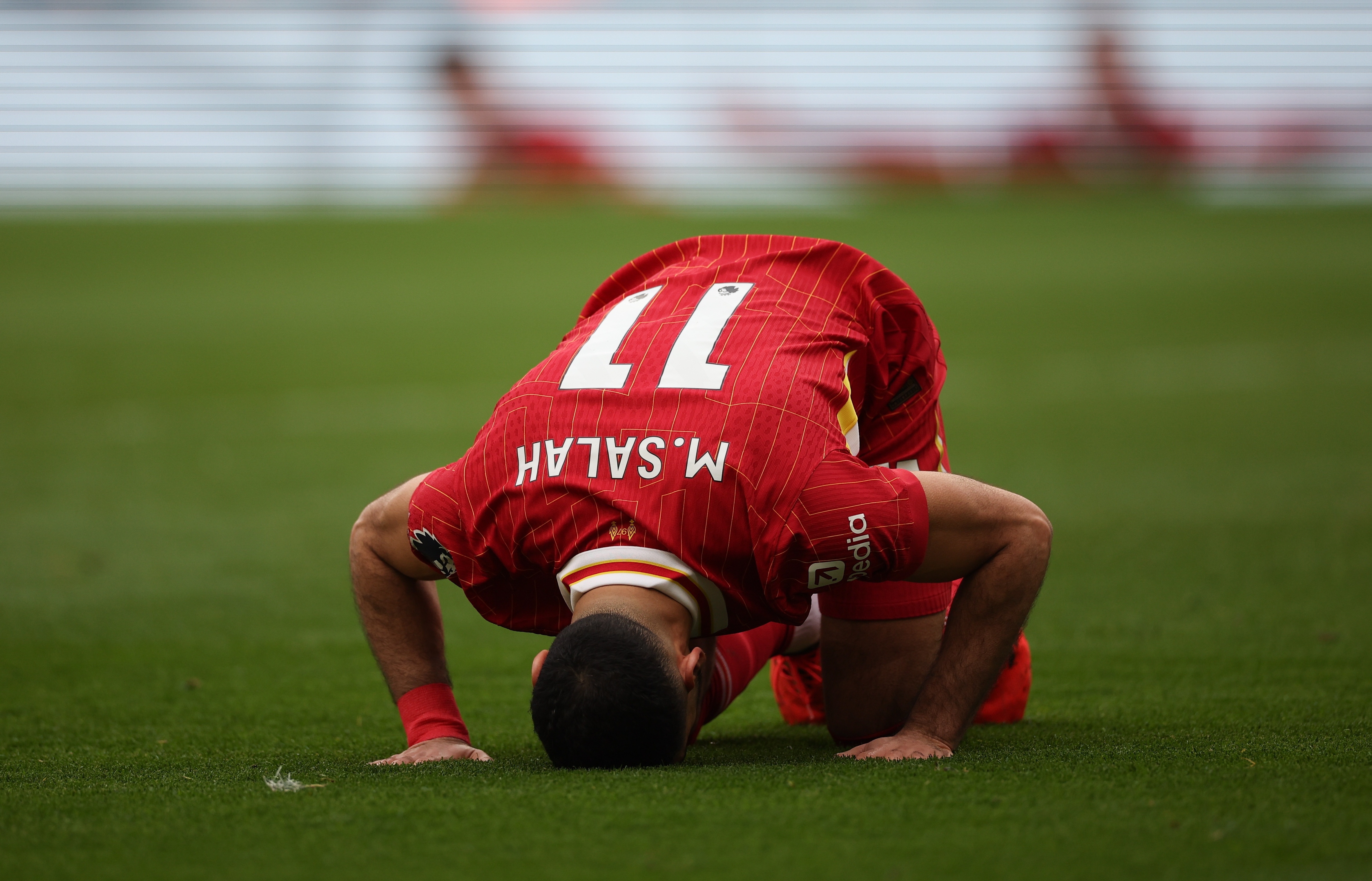 真累了?薩拉赫出場90分鐘+0射門0創造機會,是利物浦生涯首次