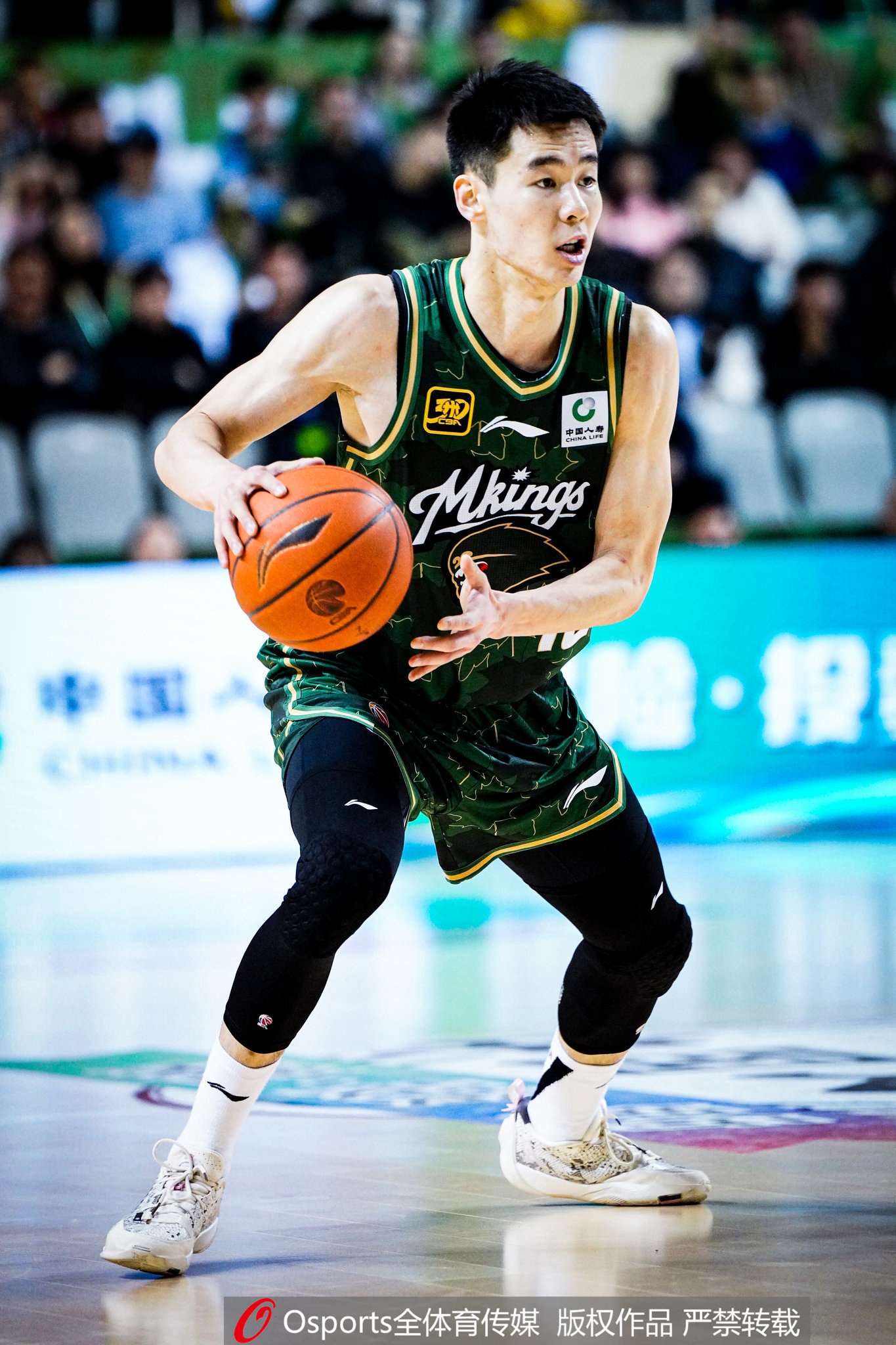 能投能造殺傷!郭昊文首節2記三分拿到10分1助 罰球5中4