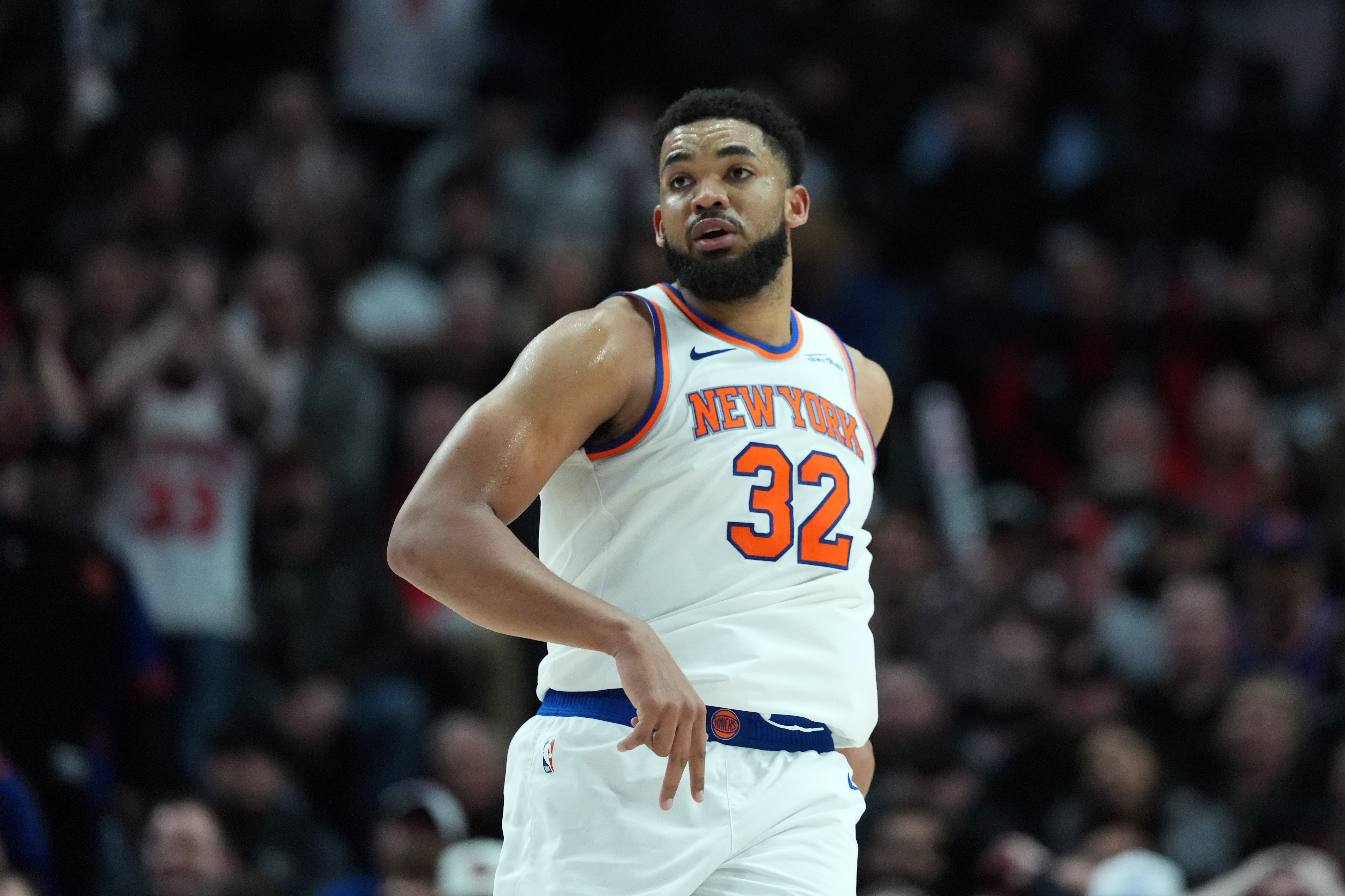 獨(dú)木難支!唐斯21中11&三分5中2空砍32分 首節(jié)曾獨(dú)得13分