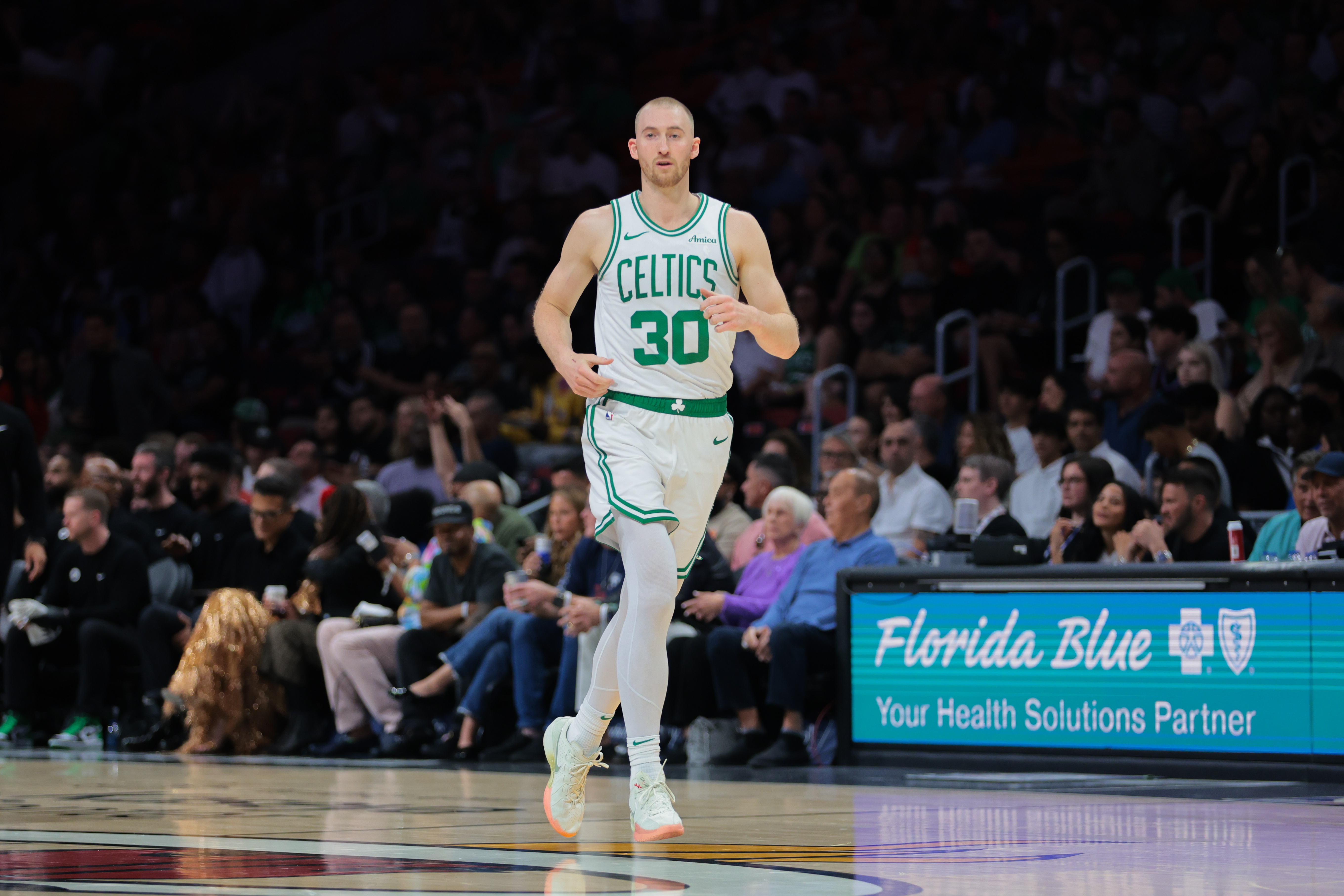 三分10中8!豪澤談保持狀態(tài)穩(wěn)定:就是要充滿自信