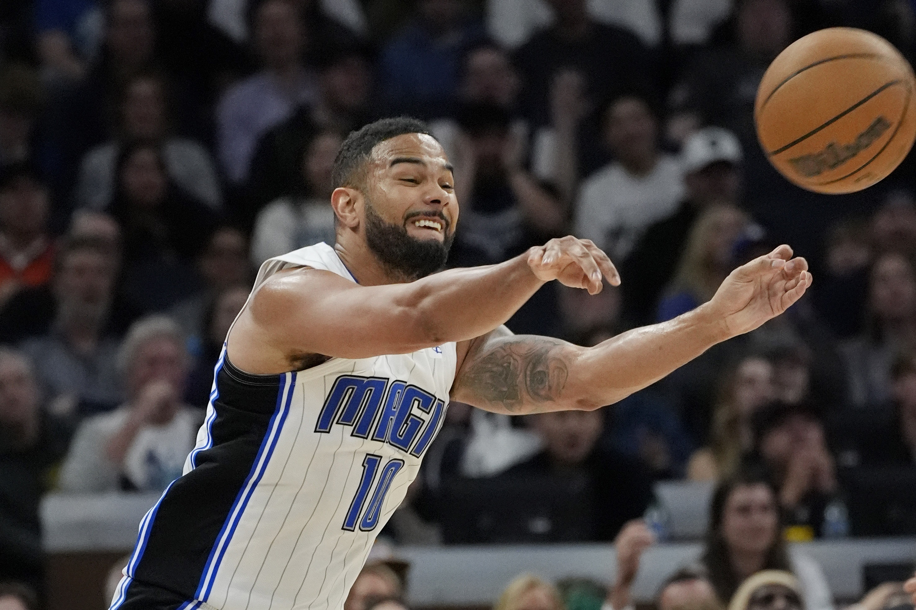 約瑟夫：對手的聯防讓我們慢了下來 我們在很多方面要做得更好