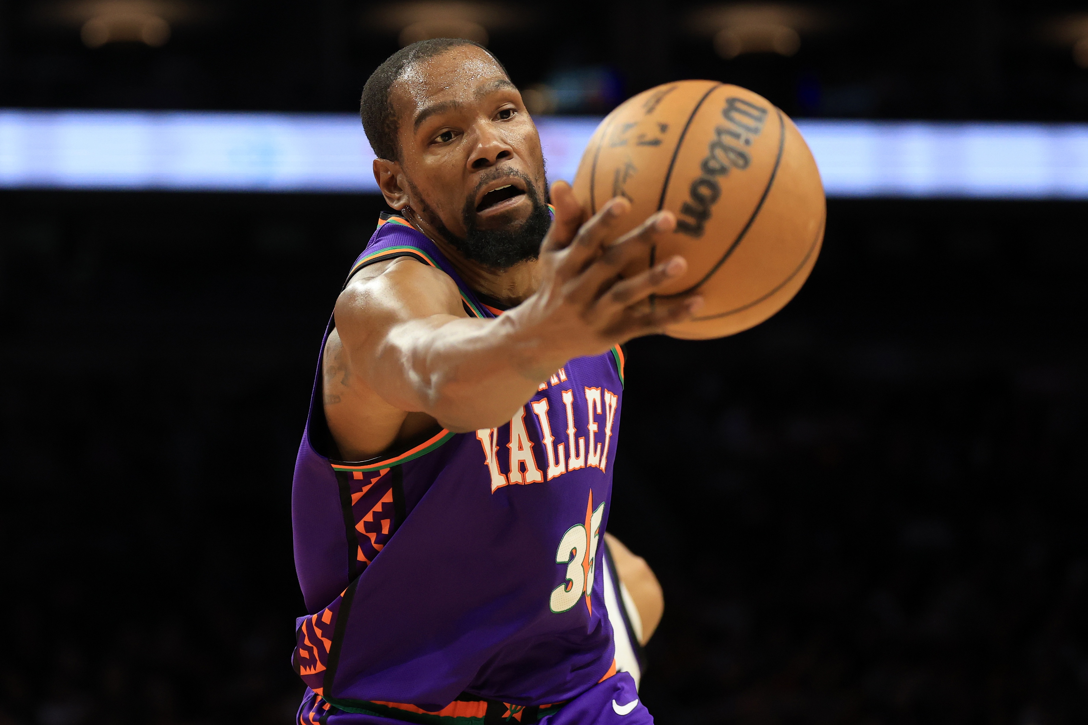 率先發力！杜蘭特打滿首節8中4拿到11分2助 正負值+9