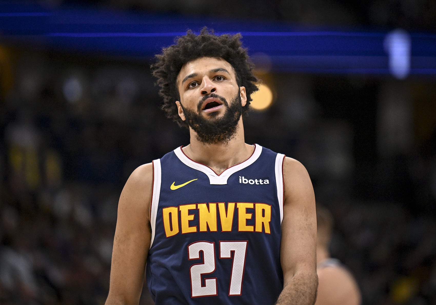 功虧一簣!穆雷帶傷砍24+6+7+4斷&命中扳平球 正負(fù)值+19全場最高