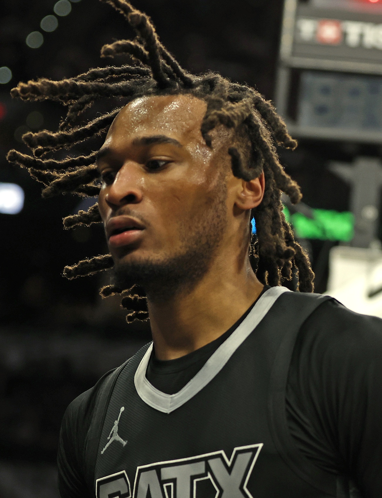 未來可期！卡斯爾敢打敢拼 19中8&三分6中3砍23分8籃板3助攻