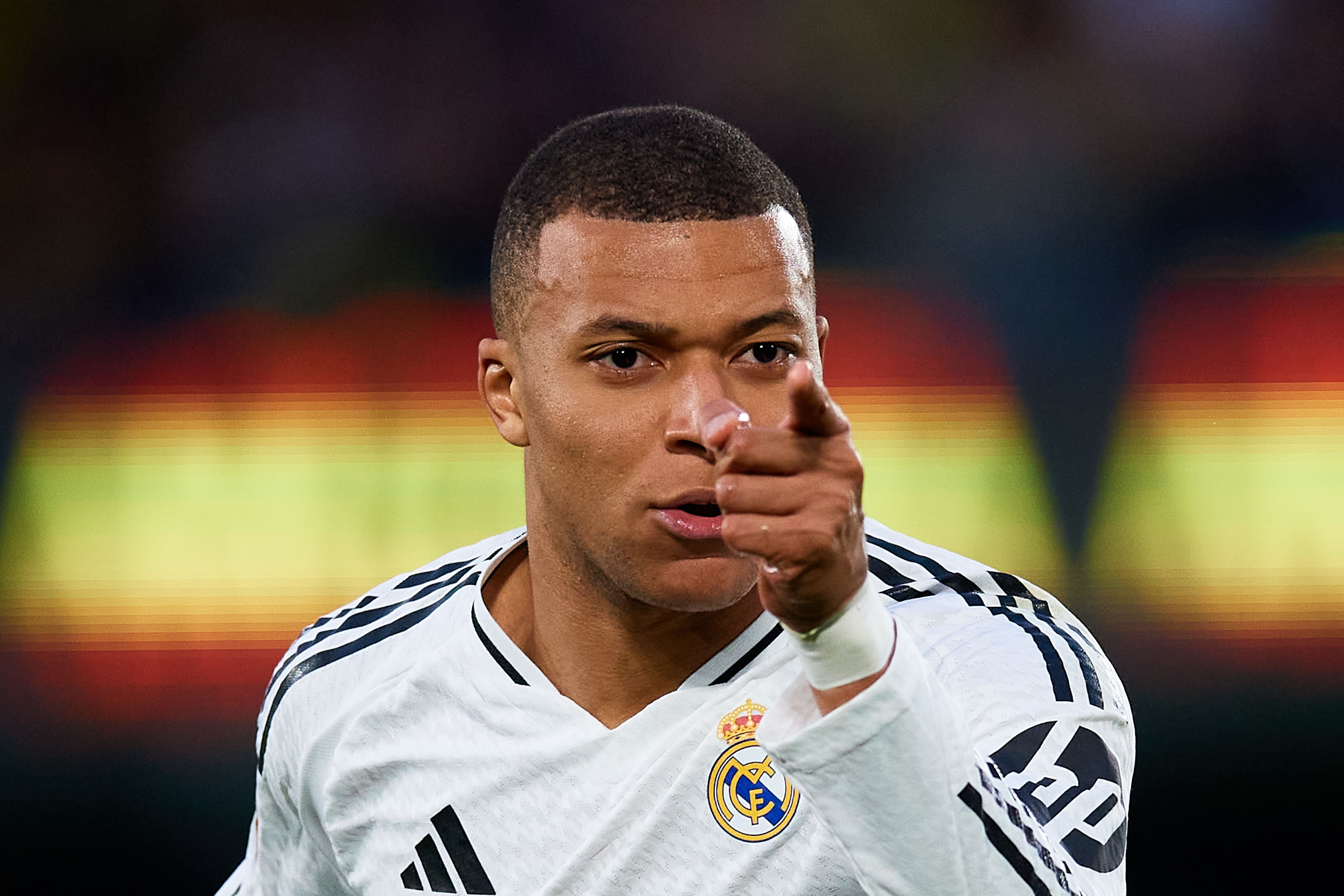 上賽季至今姆巴佩聯(lián)賽打進(jìn)36粒非點(diǎn)球進(jìn)球,僅次于凱恩&哈蘭德