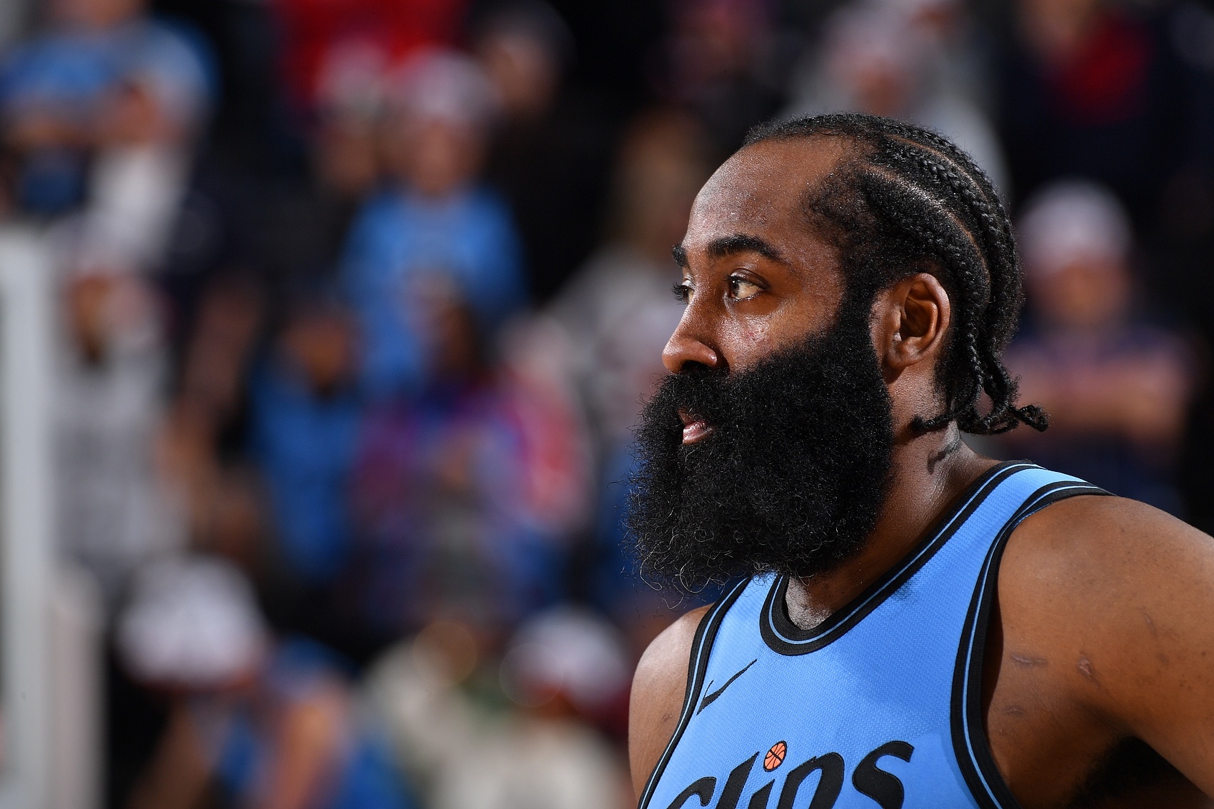 哈登談逆轉(zhuǎn):比賽有四節(jié) 我們很慢熱但找到了方法打了回來