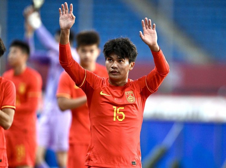 東體:蒯紀聞隨海港出征青島,俱樂部對其有既定計劃