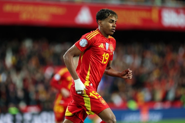 巴薩球員國際比賽日出場時間:孔德210分鐘、亞馬爾186分鐘