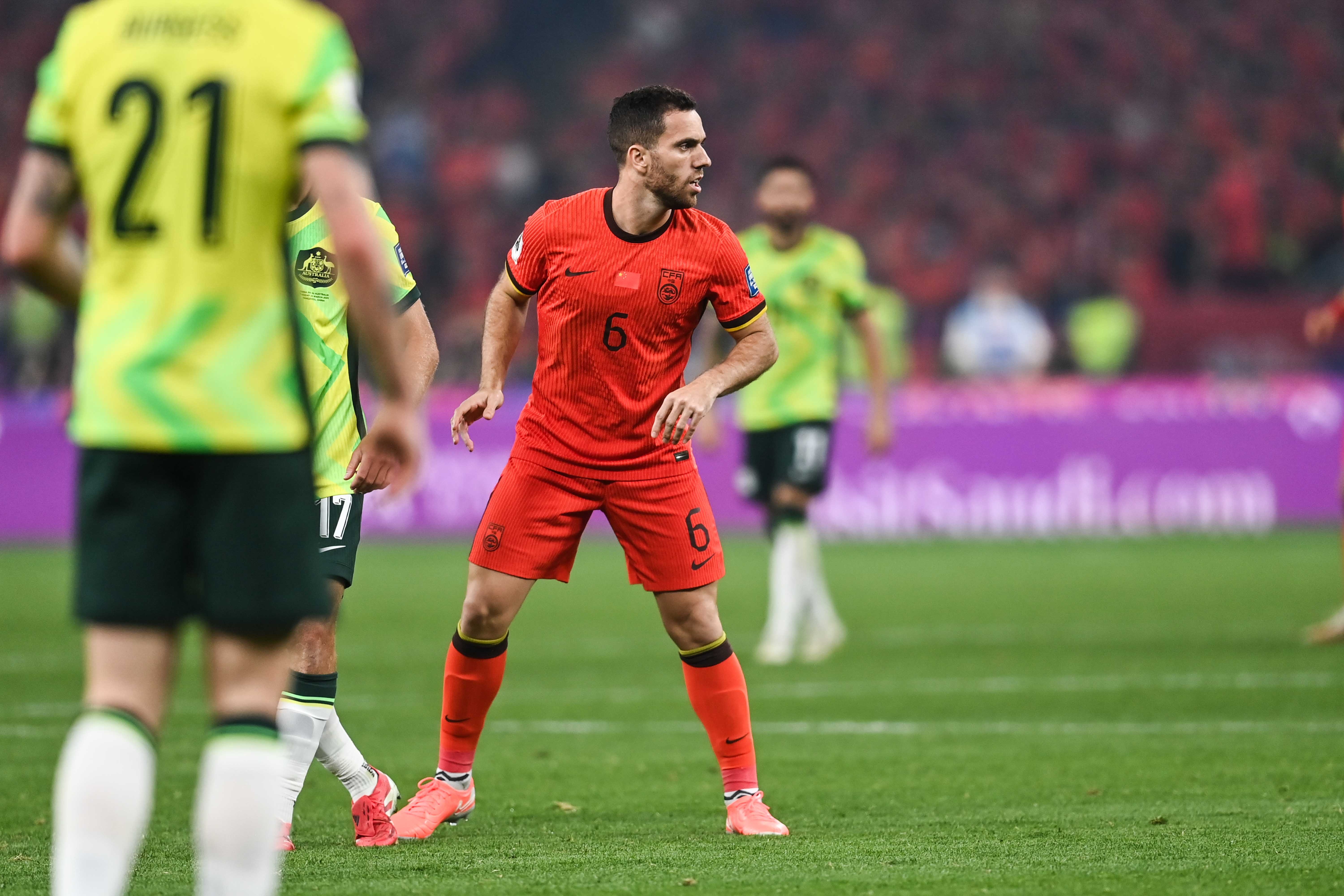 媒體人:國內青訓未緊跟國際發展趨勢,國足嚴重缺乏有特點的球員