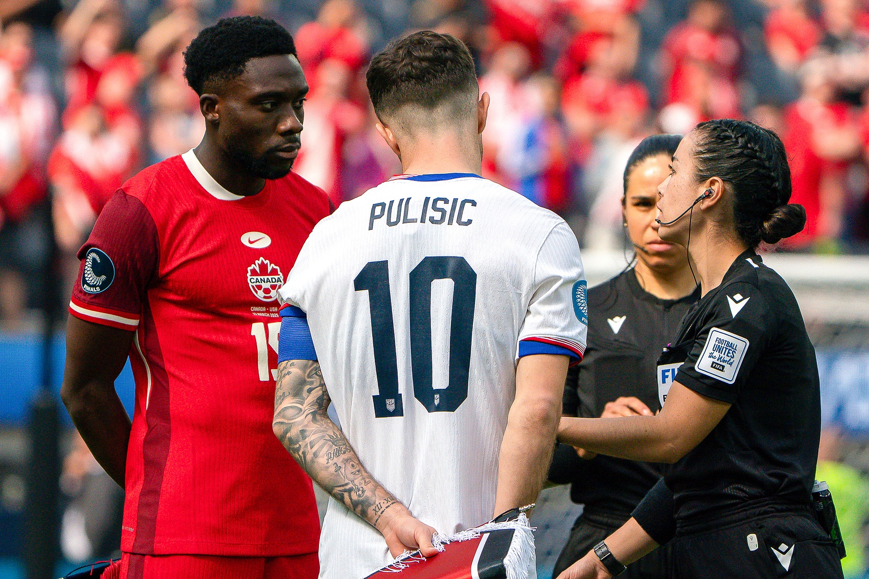 經紀人:我覺得阿方索受到了加拿大教練的壓力,不得不首發