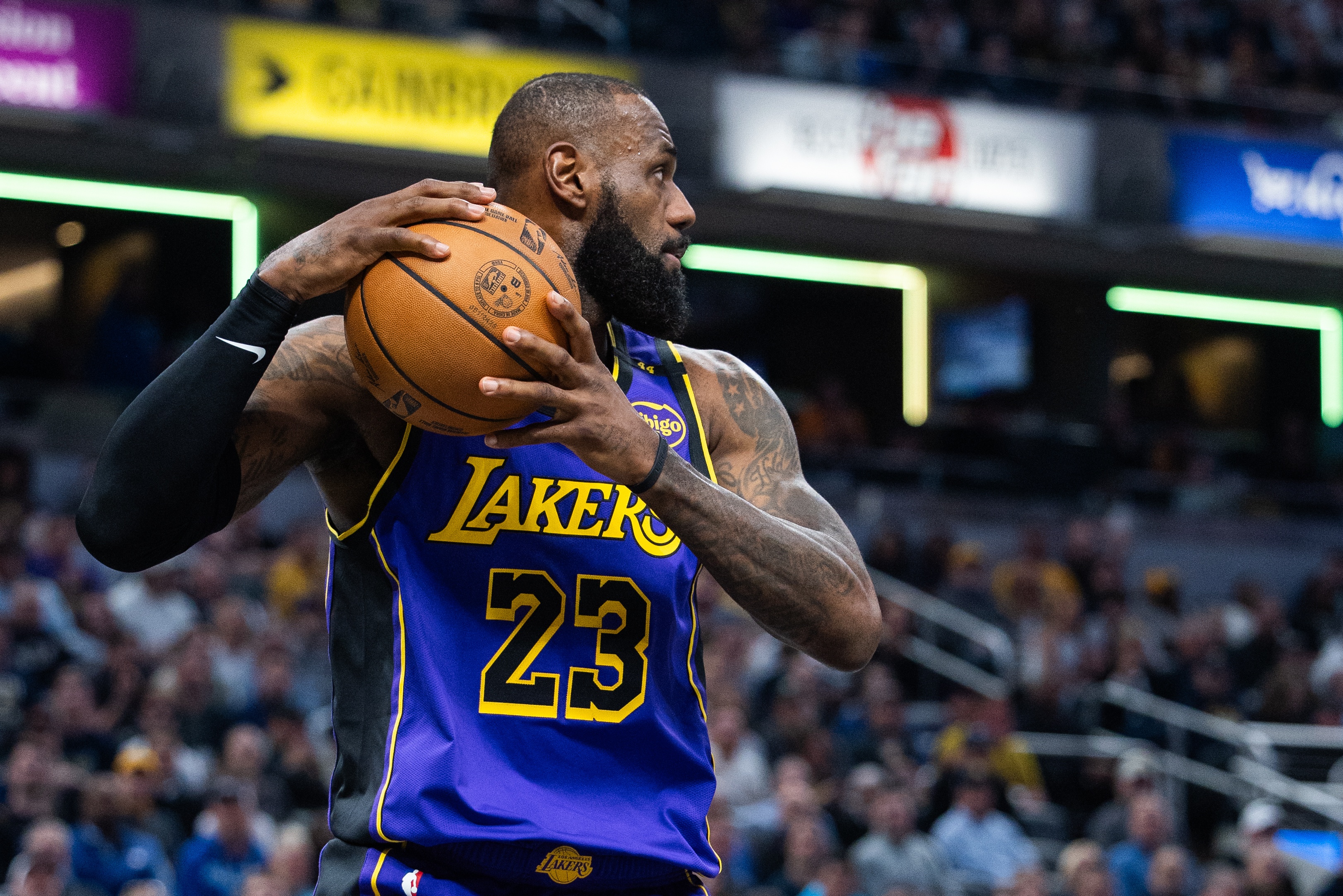 詹姆斯本次復(fù)出后1勝3負(fù) 兩次輸公牛&一次輸魔術(shù) 昨天絕殺步行者