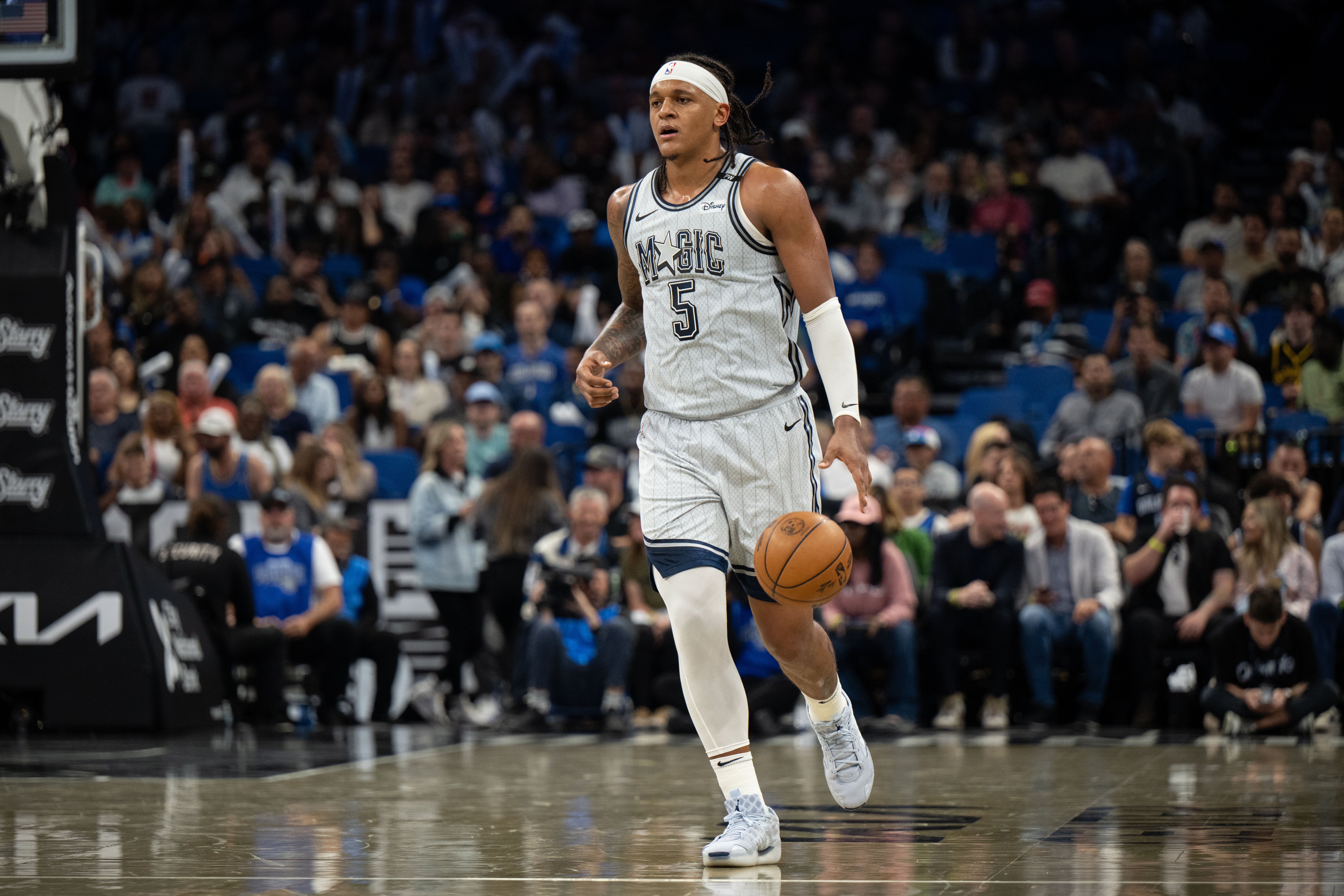 三節打卡!班凱羅19中9拿到24分6板6助1斷 正負值+22