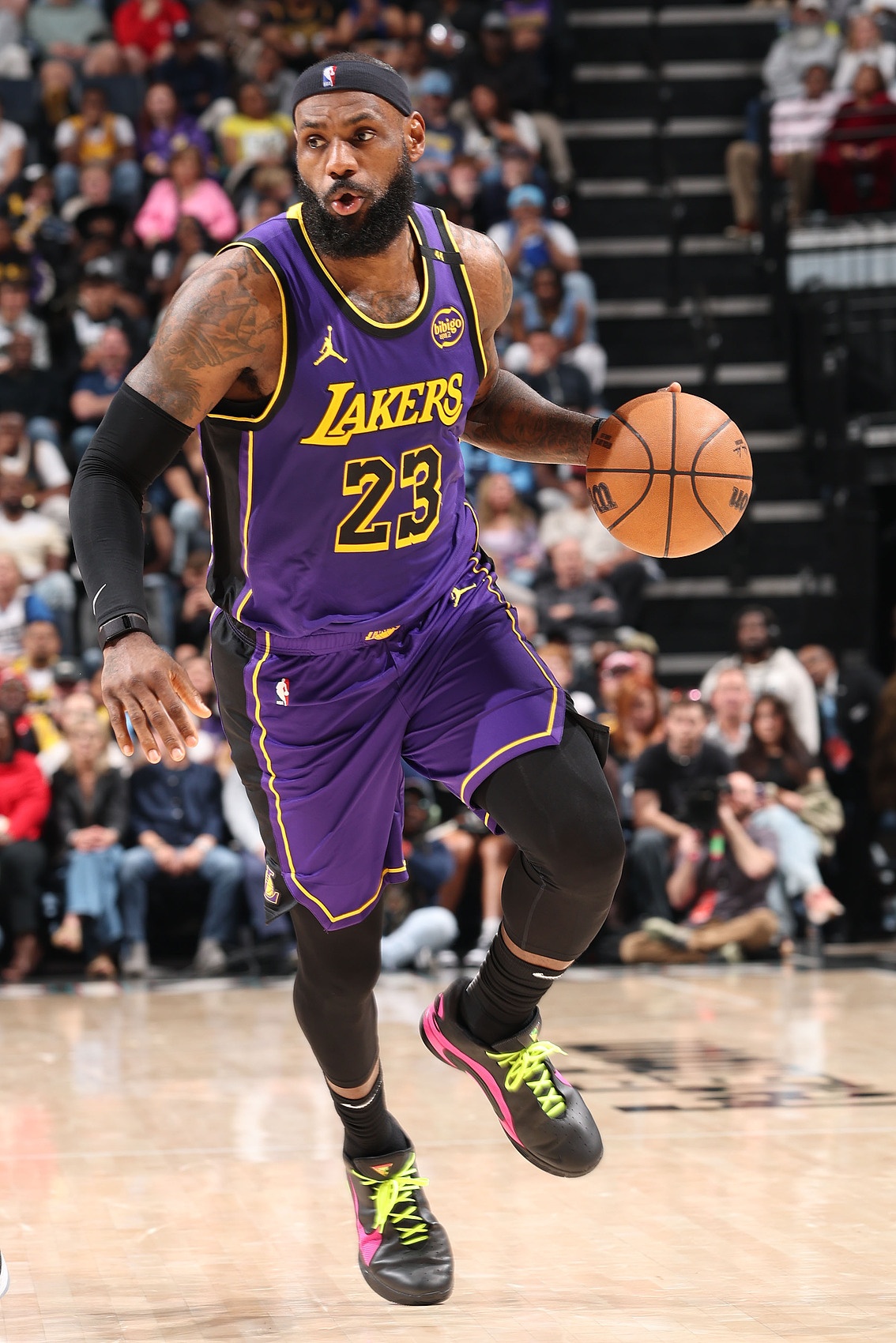 雷迪克：詹姆斯暫停時(shí)發(fā)聲鼓舞全隊(duì)士氣 否則我們可能贏不了的