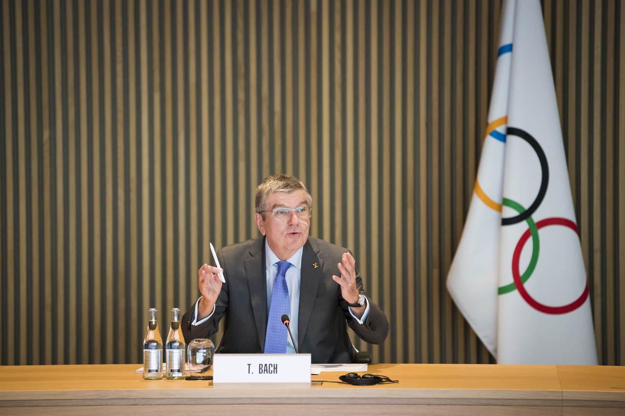 巴赫稱期待拜仁可以晉級歐冠決賽并奪冠,打趣“皇馬進不了決賽”